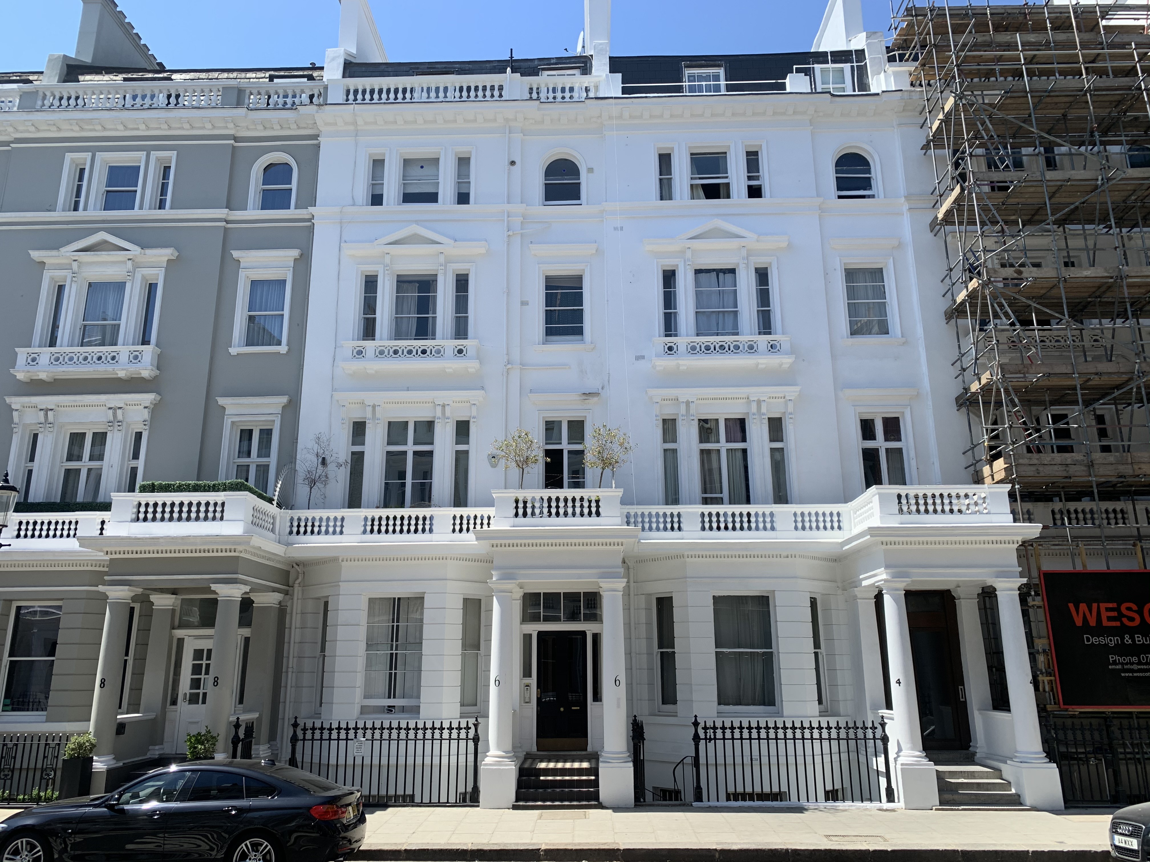 VACANT - Leasehold Self Contained Lower Ground Floor Flat