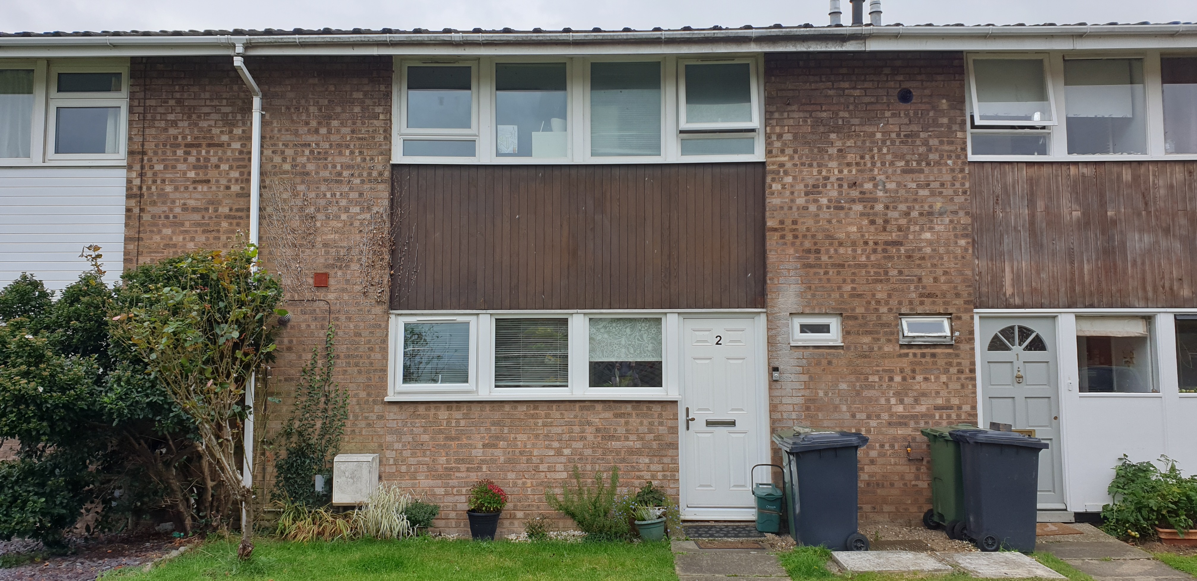 INVESTMENT - Freehold House with Garden and Separate Garage