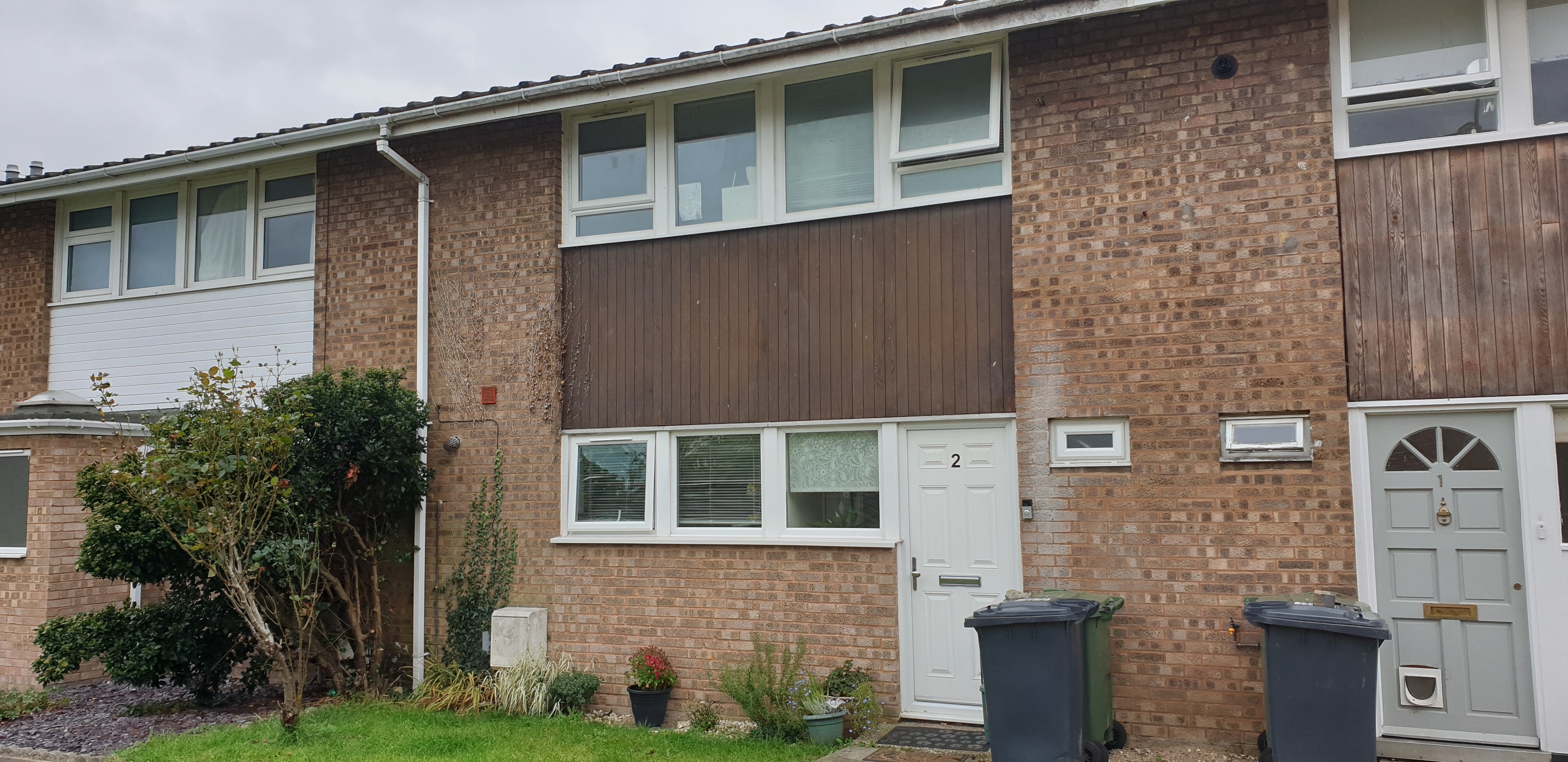 INVESTMENT - Freehold House with Garden and Separate Garage