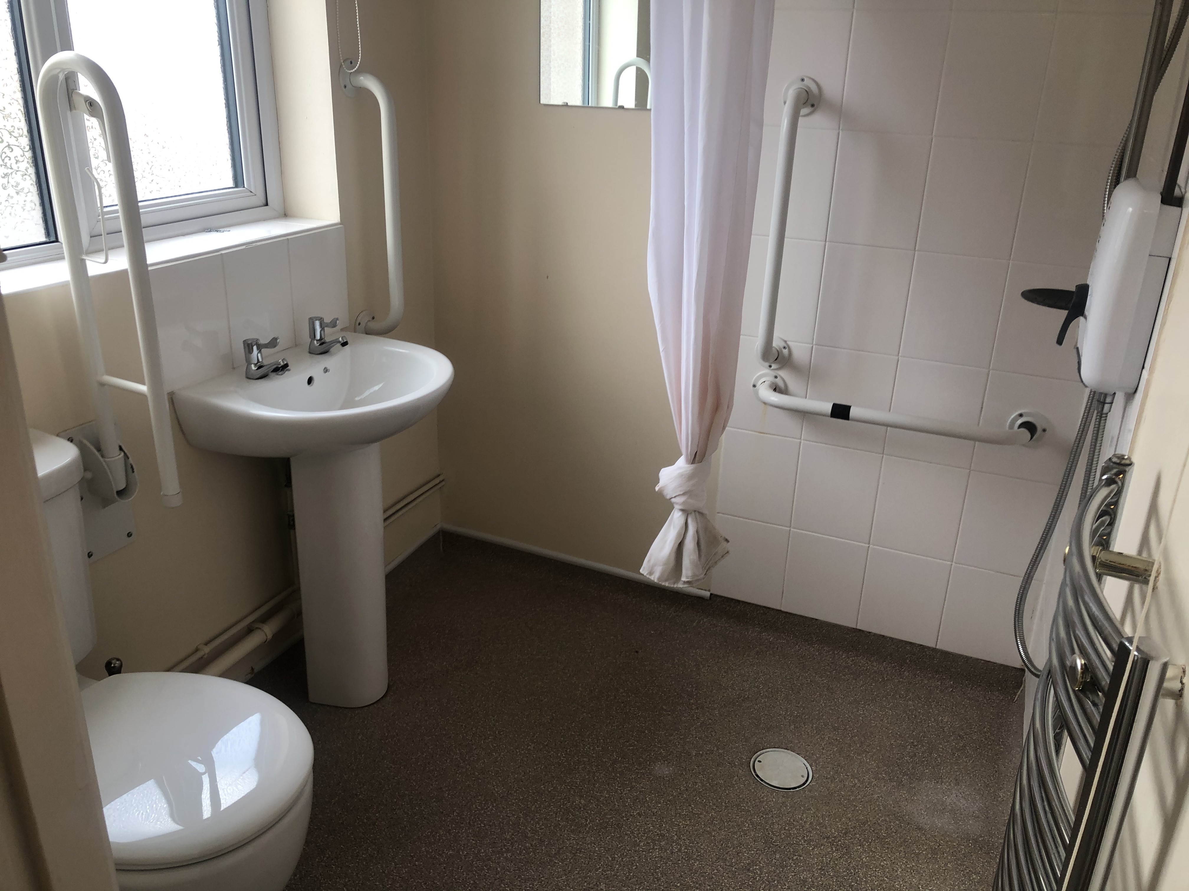 VACANT - Freehold Semi-Detached Bungalow with Garage and Off Street Parking