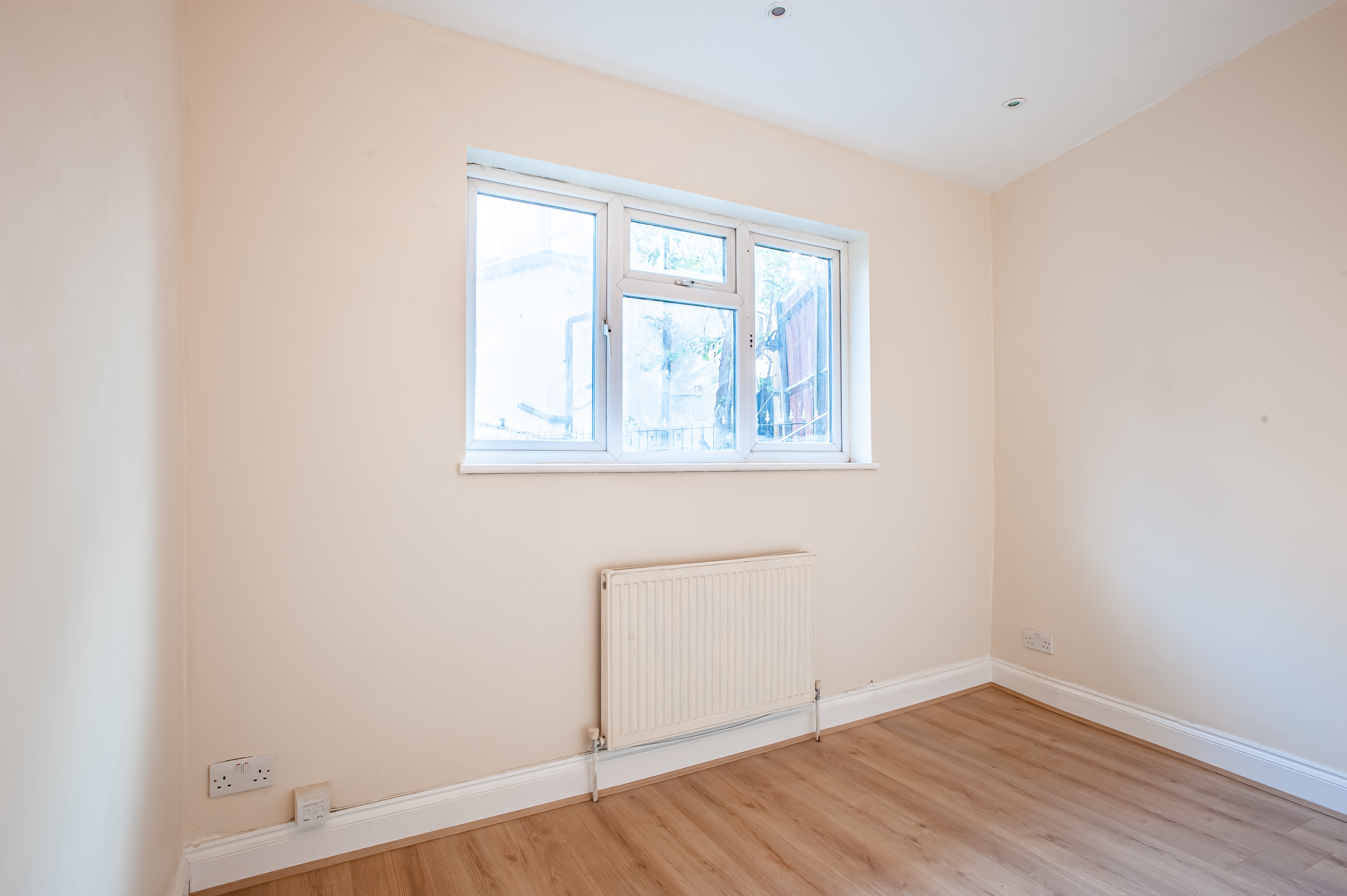 INVESTMENT - Freehold Bungalow 