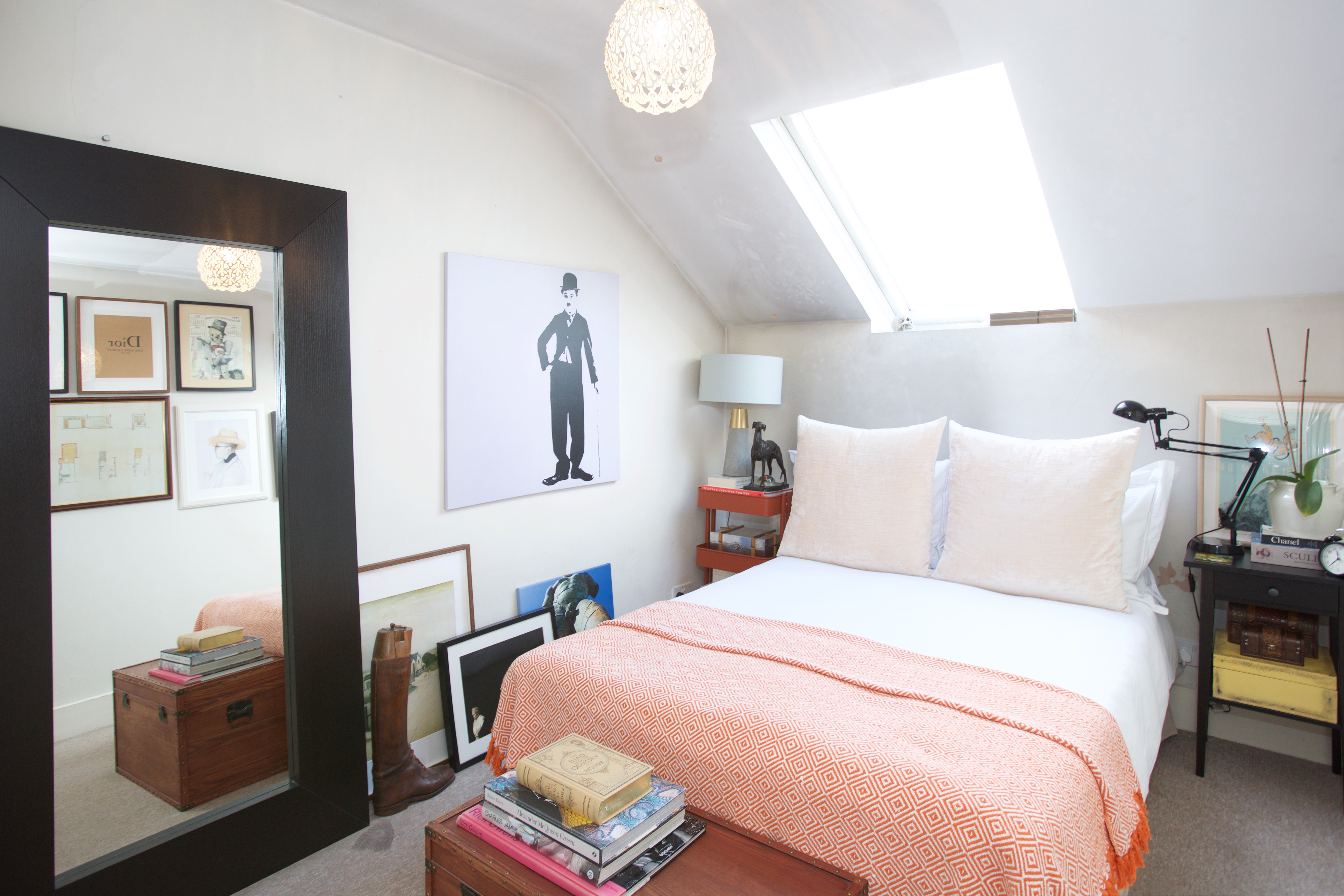 INVESTMENT - Leasehold Self Contained First Floor Flat