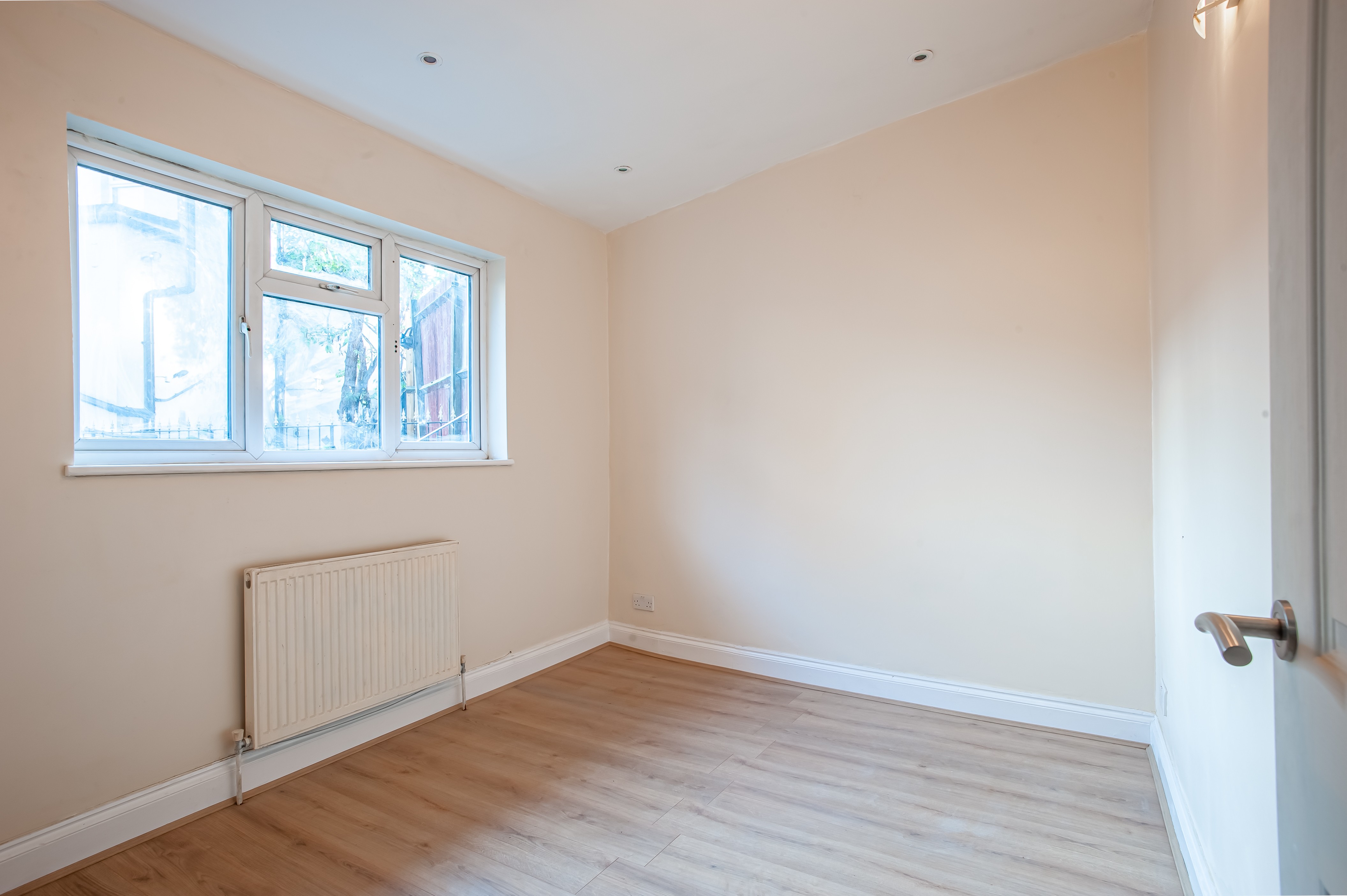 INVESTMENT - Freehold Bungalow 