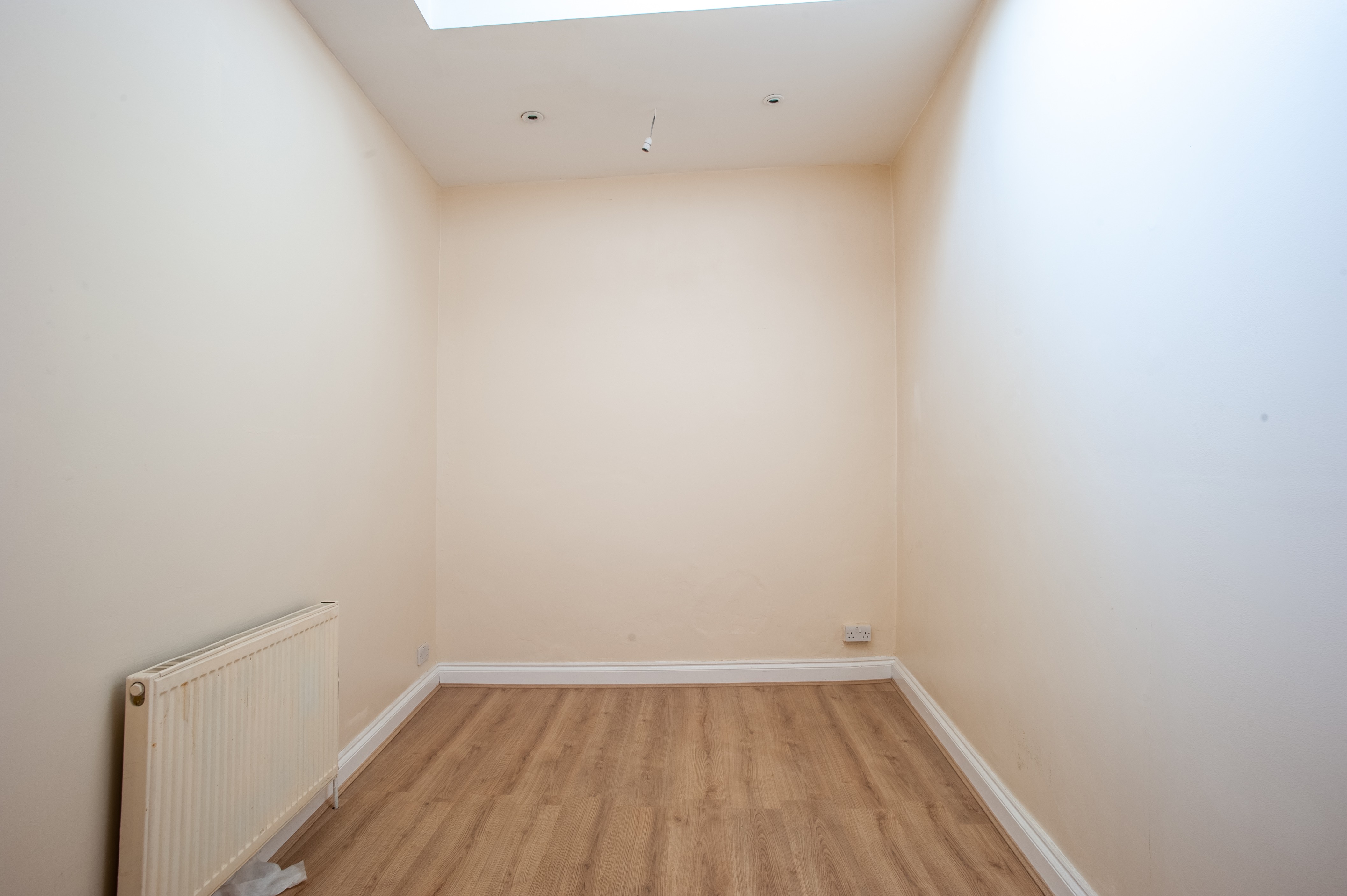 INVESTMENT - Freehold Bungalow 
