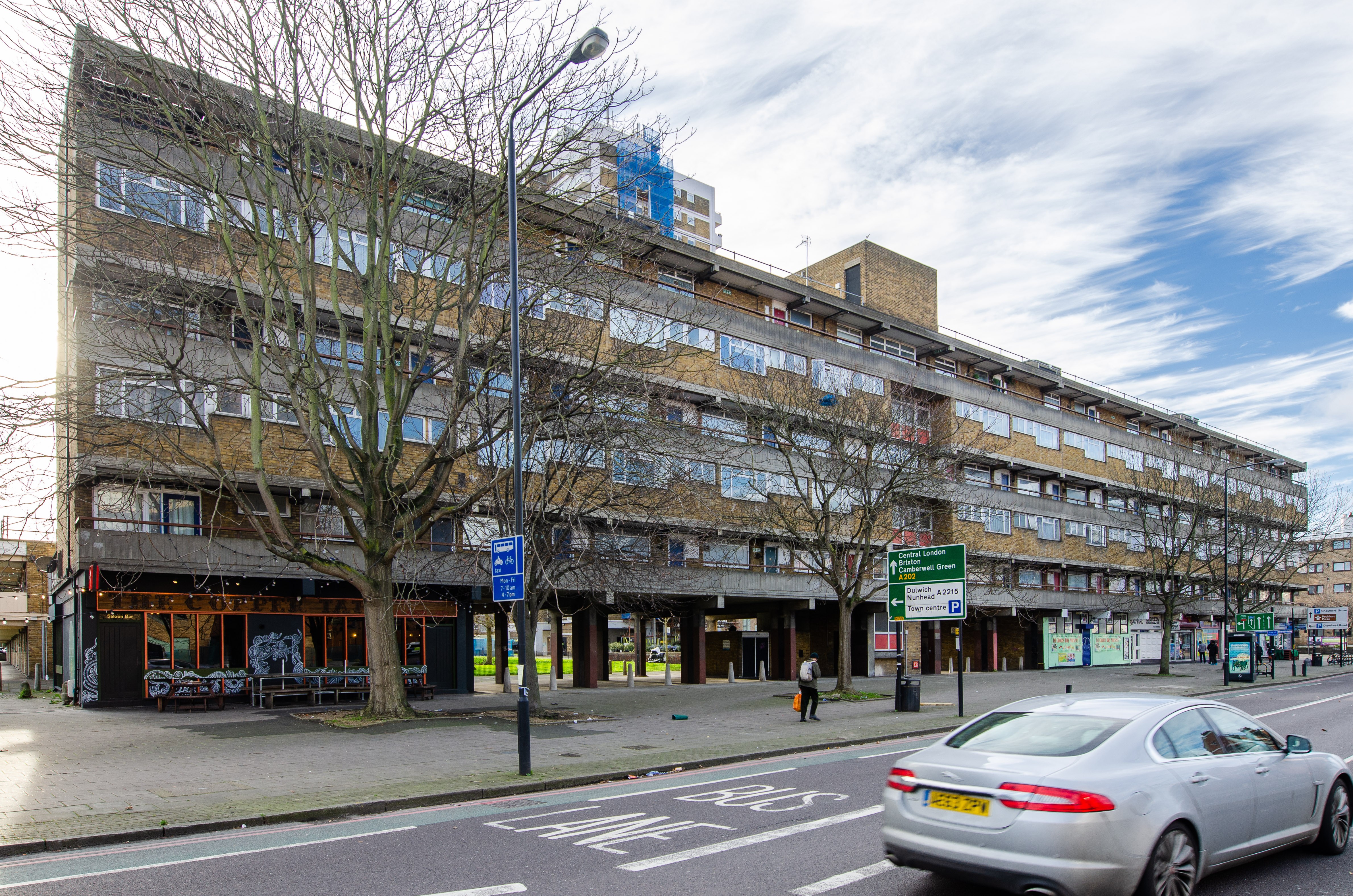 Leasehold Public House & Residential Investment