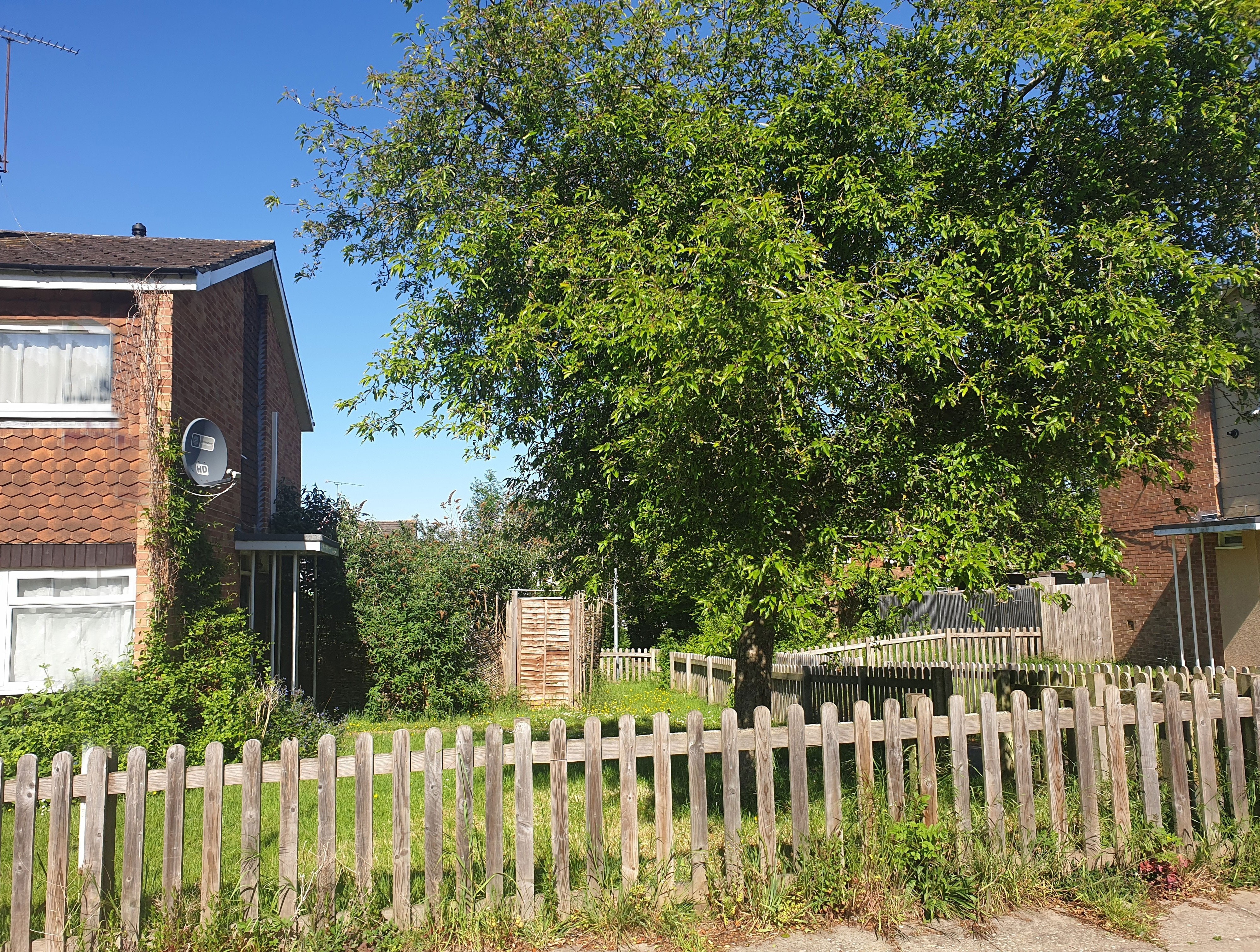 VACANT - Freehold Site with Planning