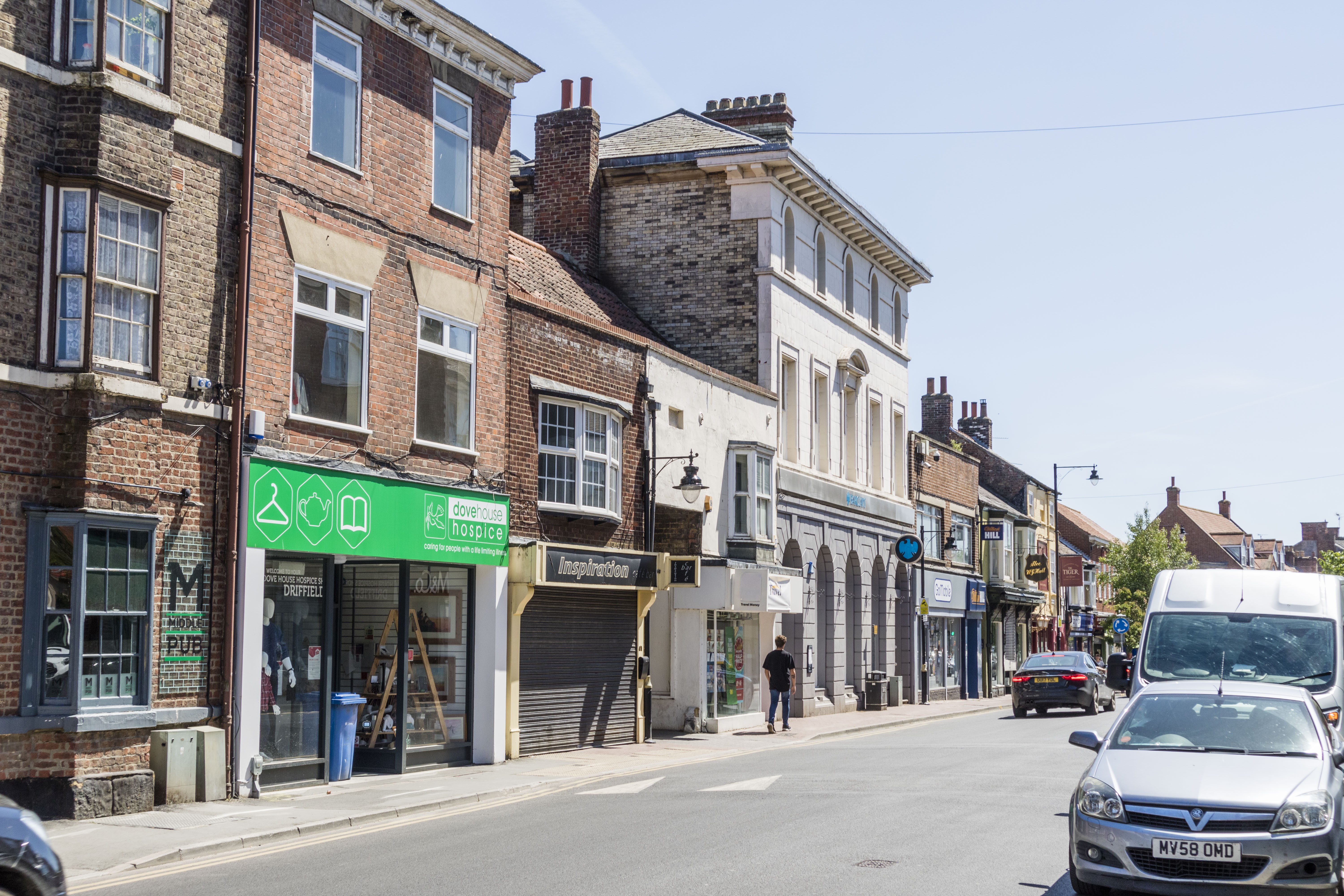 Attractive Freehold Bank Investment