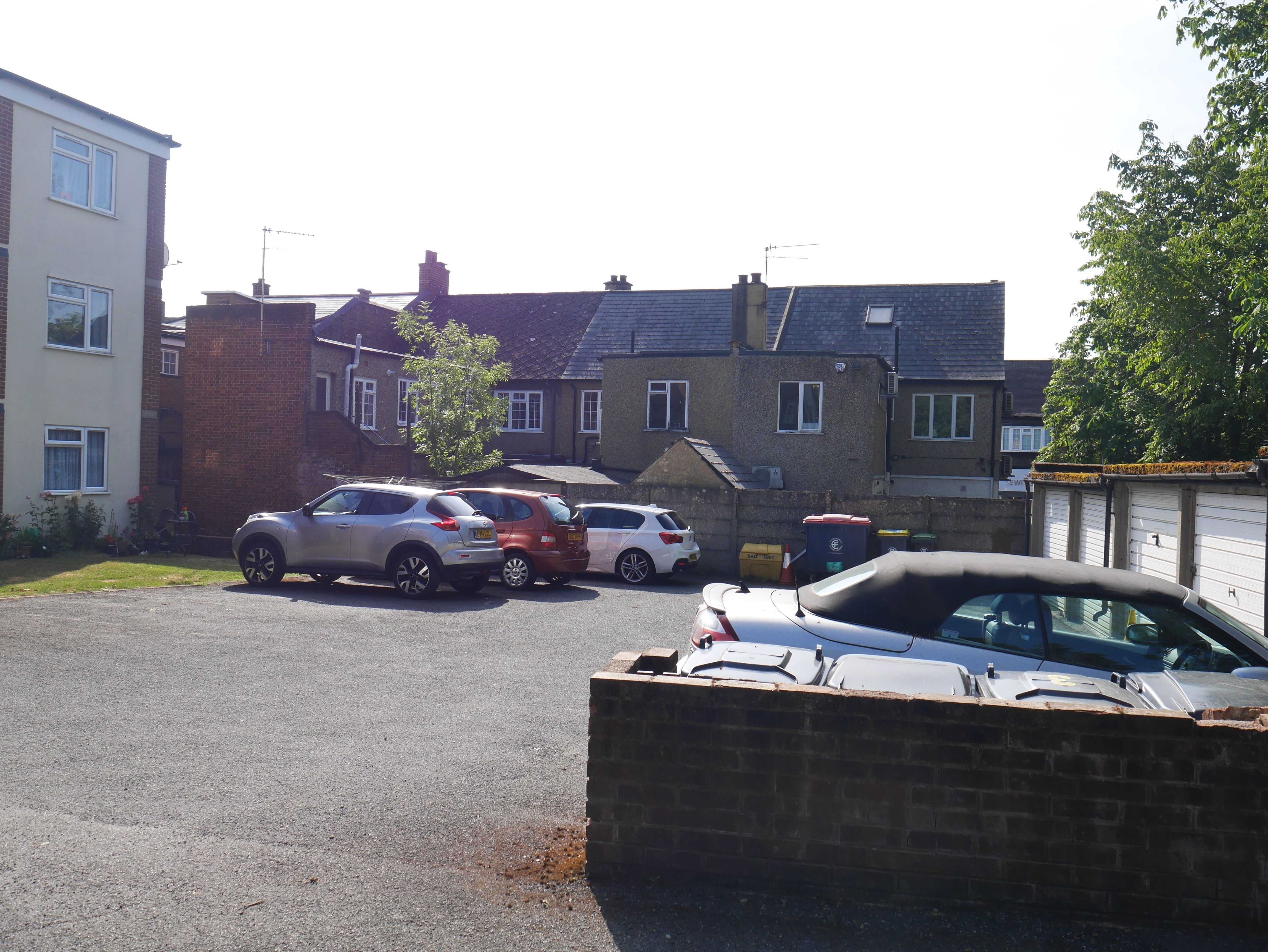 INVESTMENT - Freehold Ground Rent and Garages