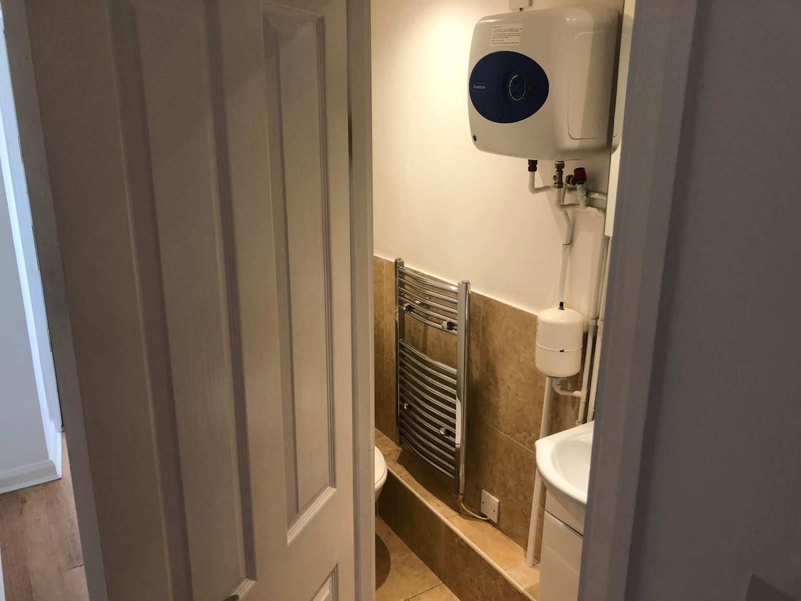 VACANT - Leasehold Lower Ground Floor Flat