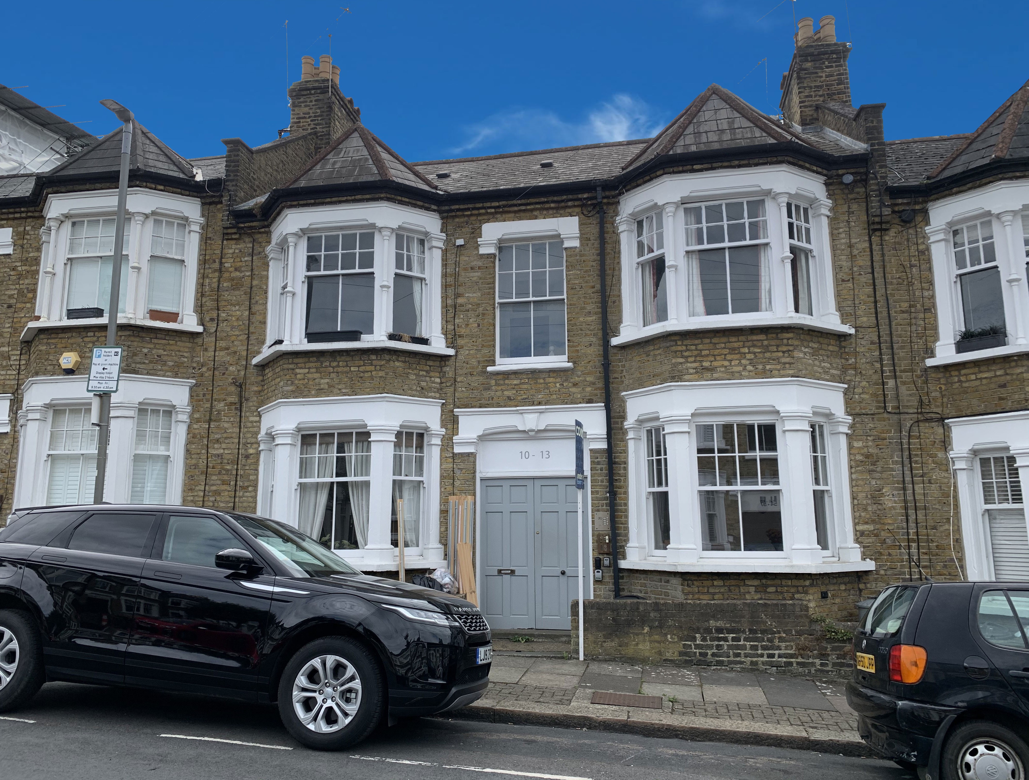 VACANT - Leasehold Self Contained First Floor Flat