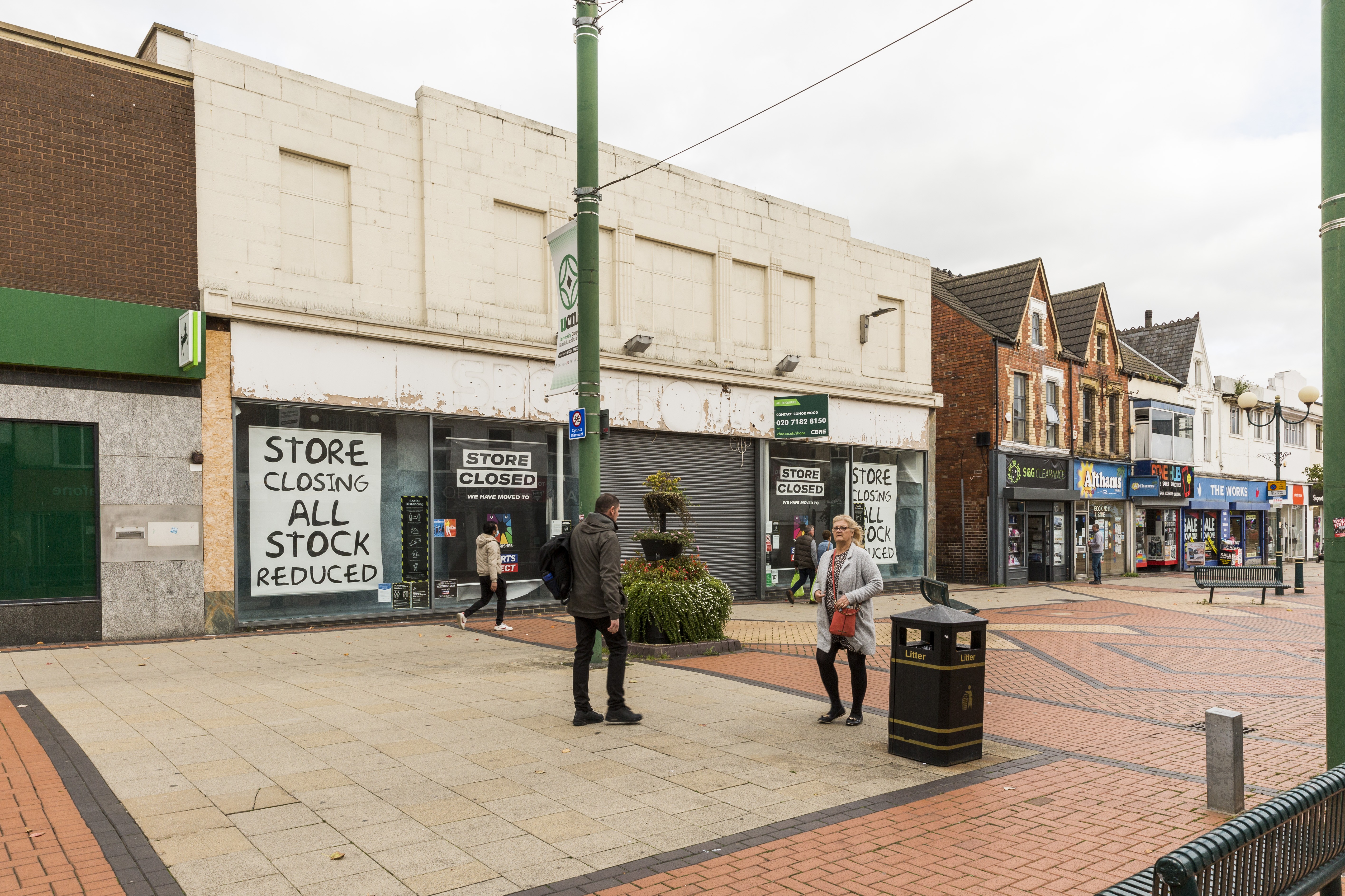 Vacant Freehold Shop