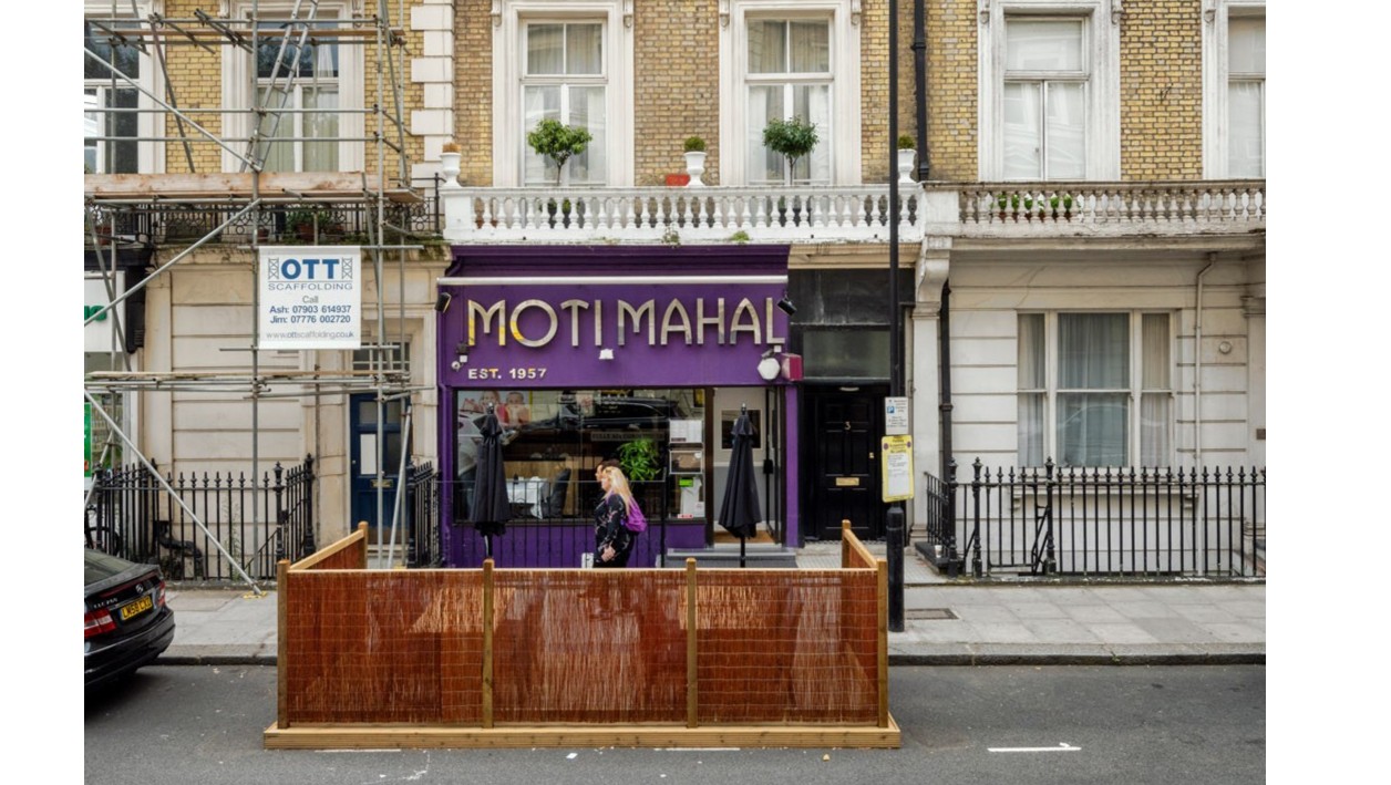 Well Located Freehold Restaurant & Ground Rent Investment