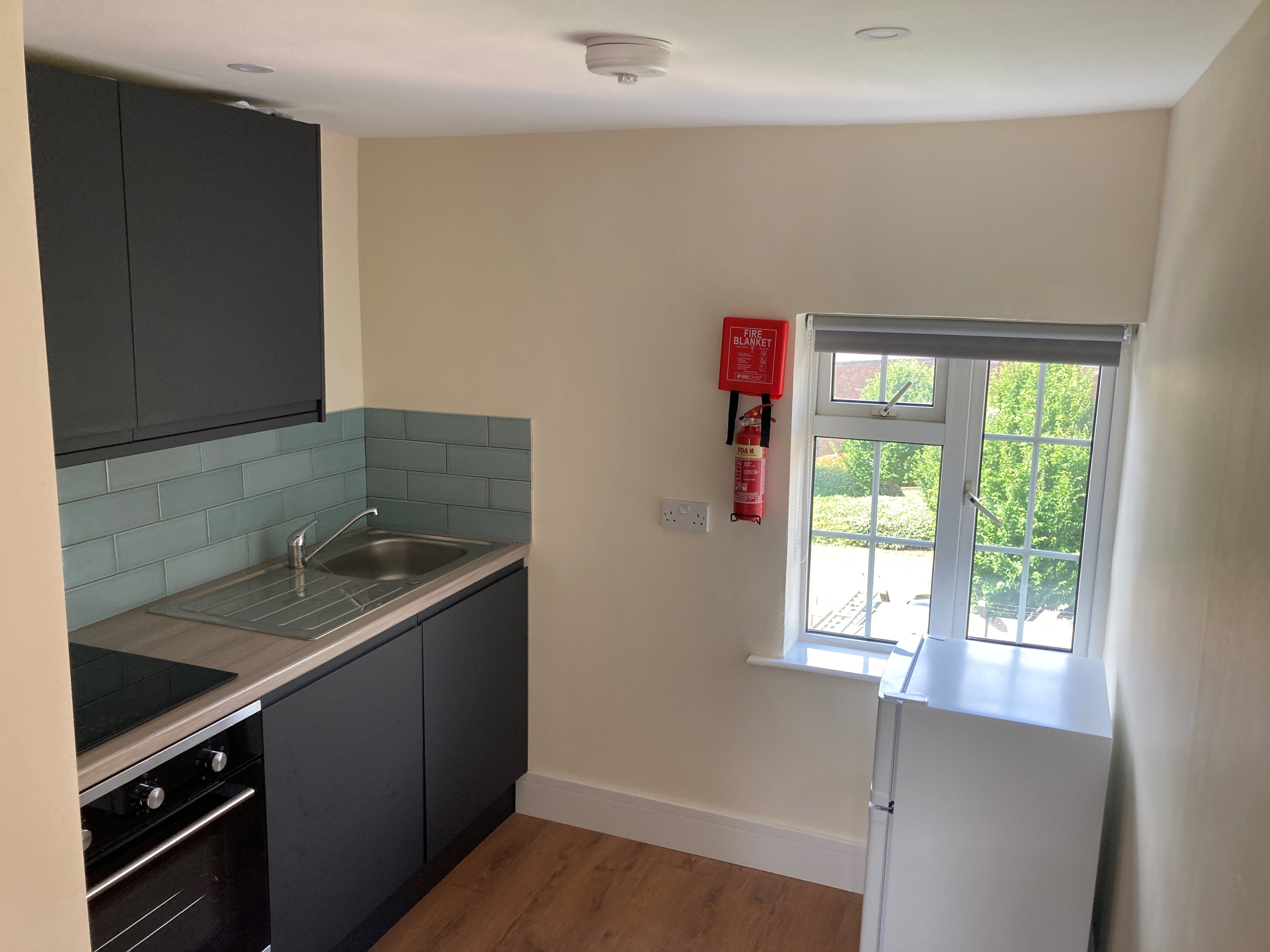 INVESTMENT - Freehold Grade II Listed Mid Terrace (HMO) Building 