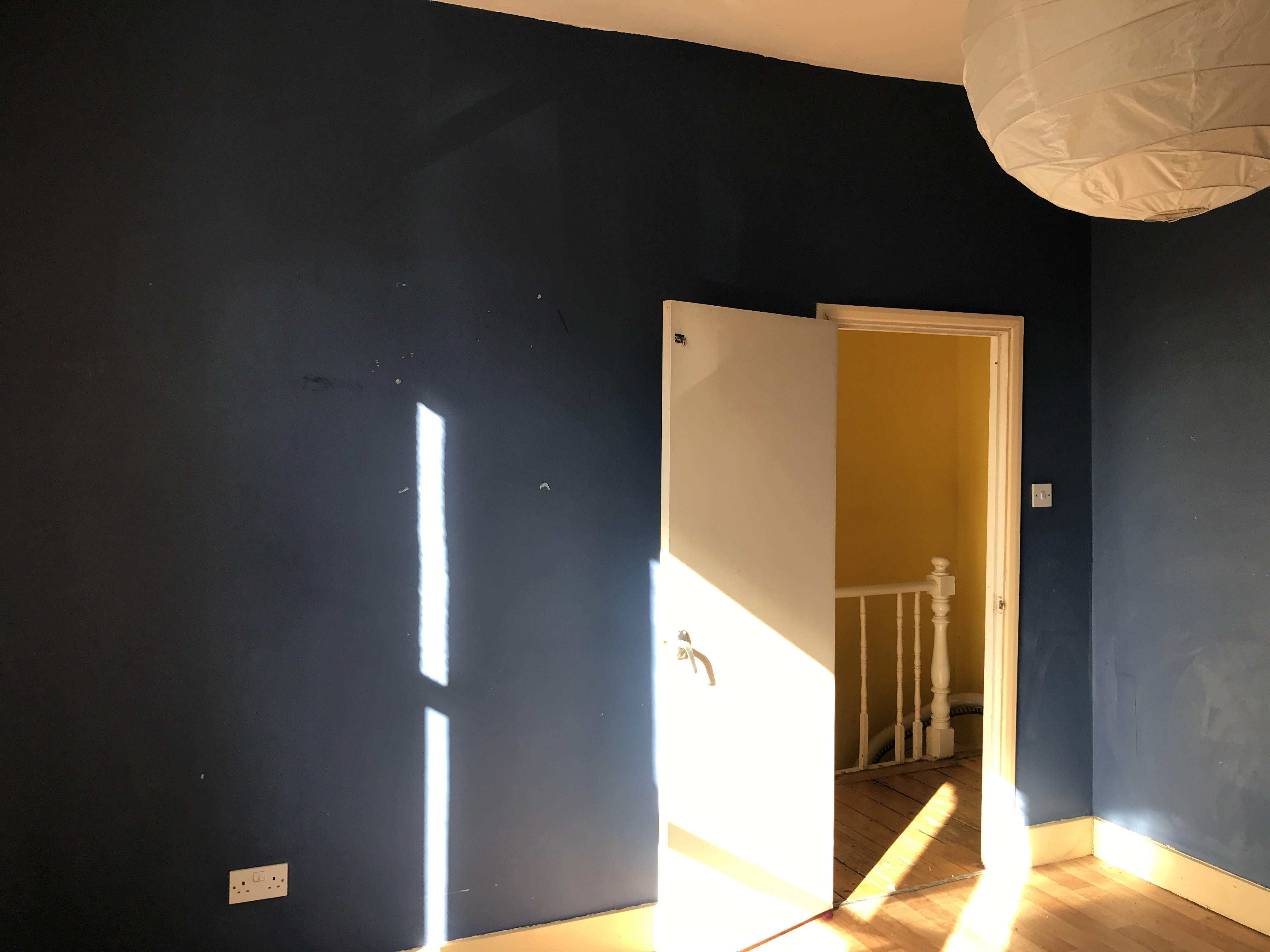 VACANT - Freehold Mid Terrace House
