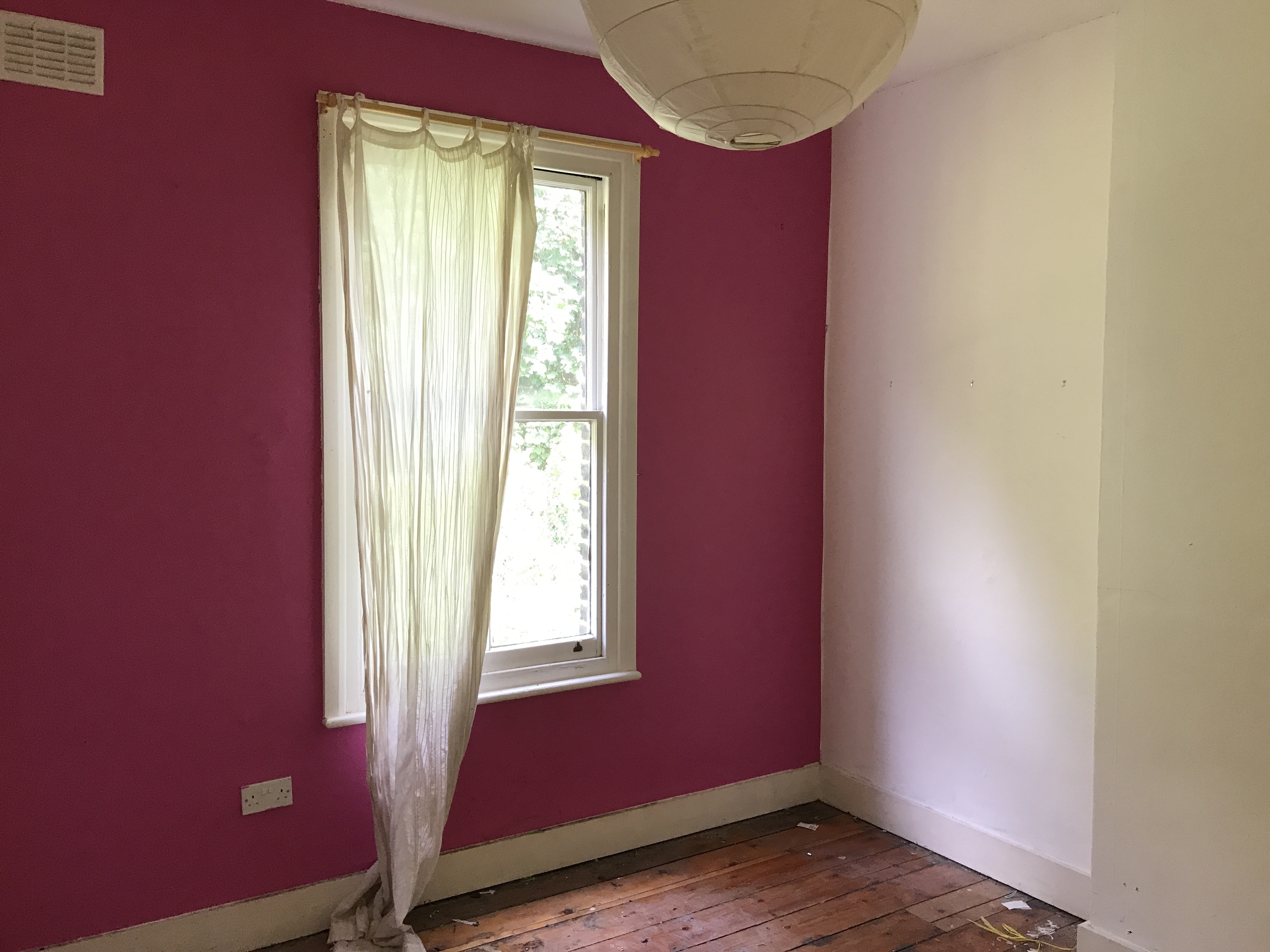 VACANT - Freehold Mid Terrace House