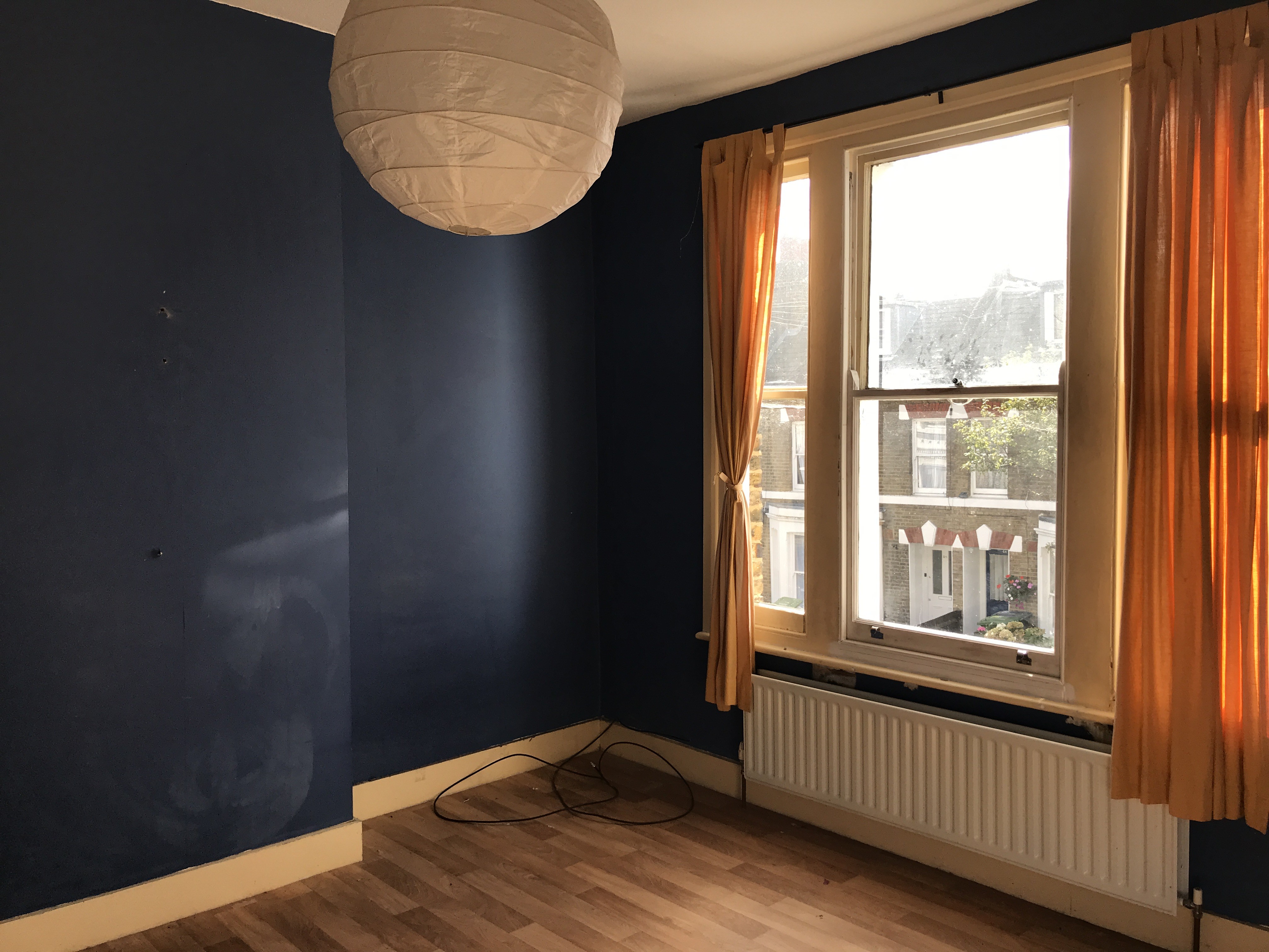 VACANT - Freehold Mid Terrace House