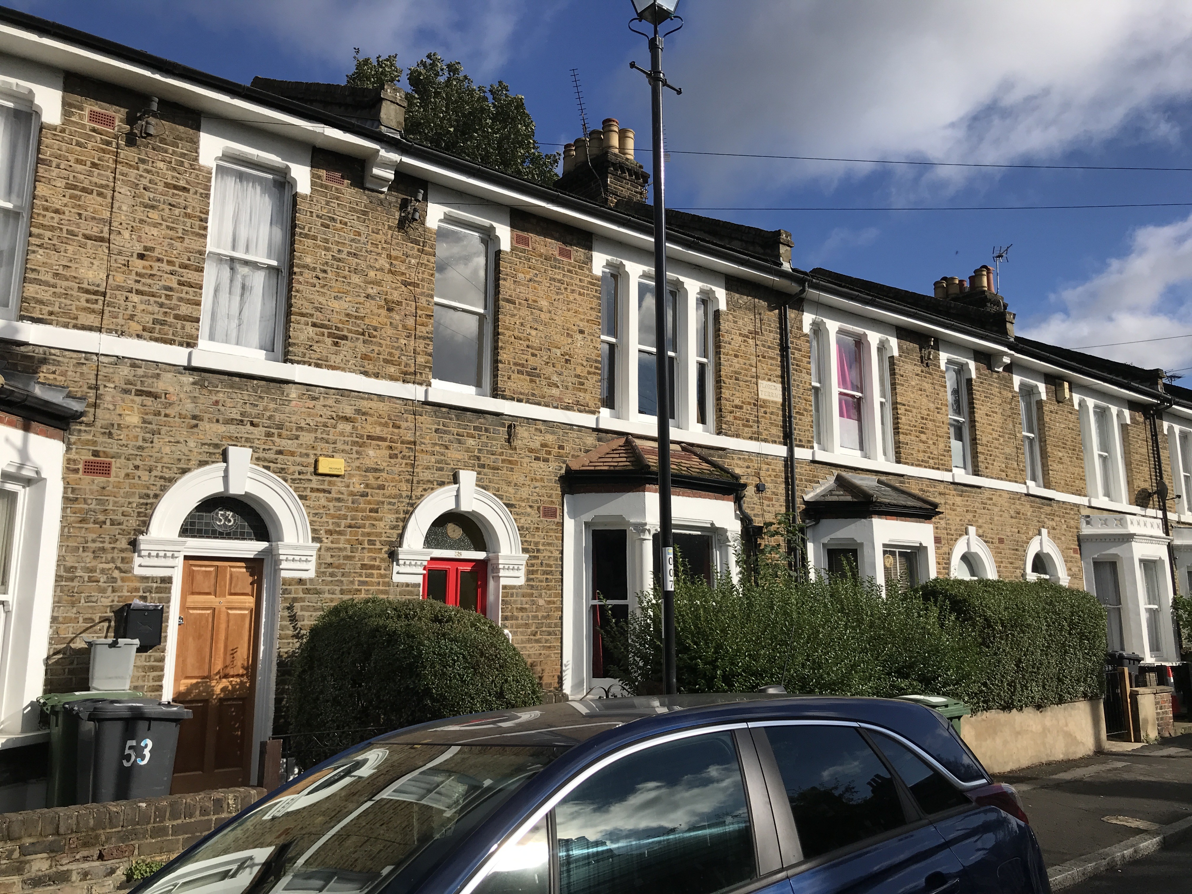 VACANT - Freehold Mid Terrace House