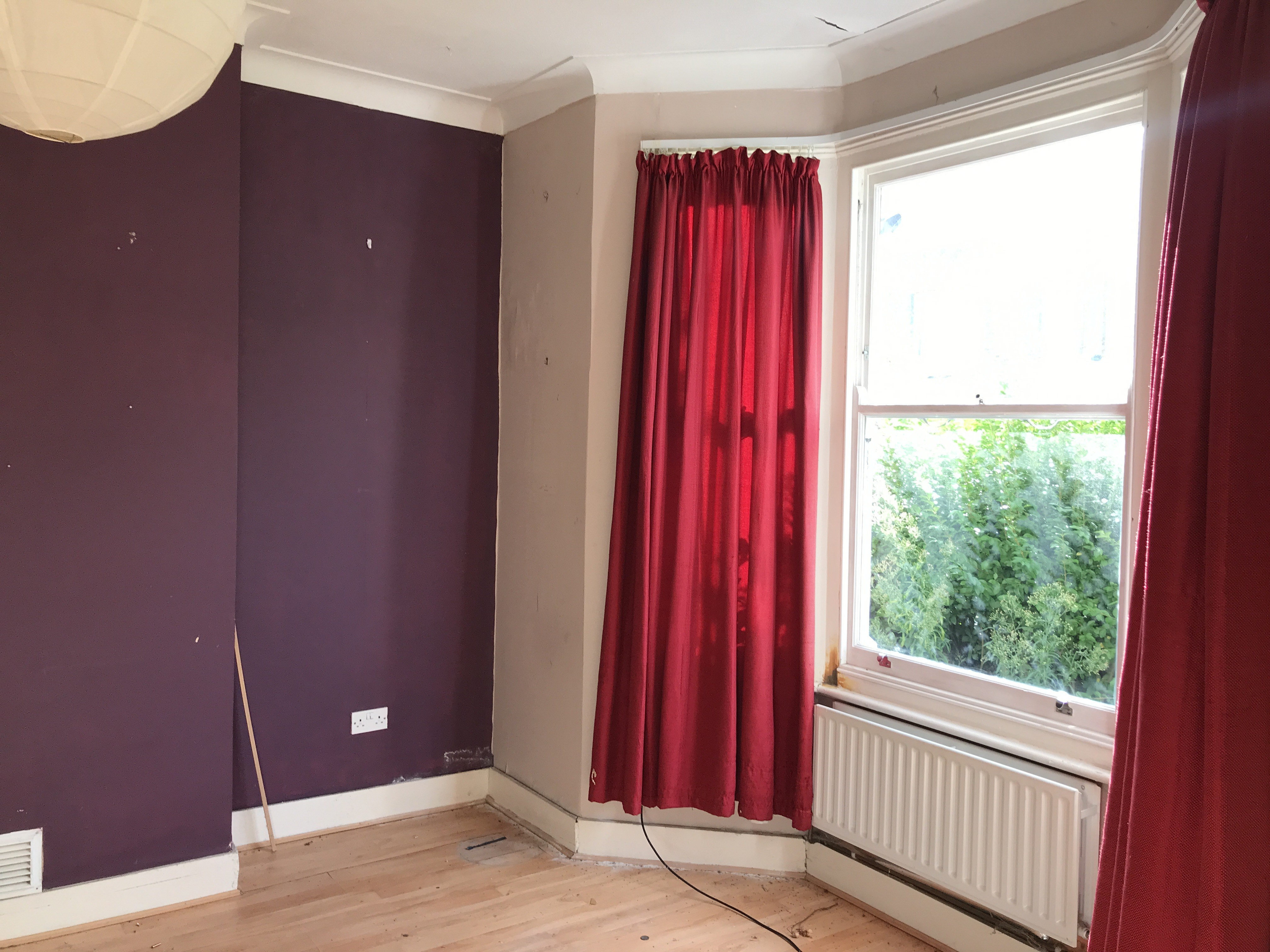 VACANT - Freehold Mid Terrace House