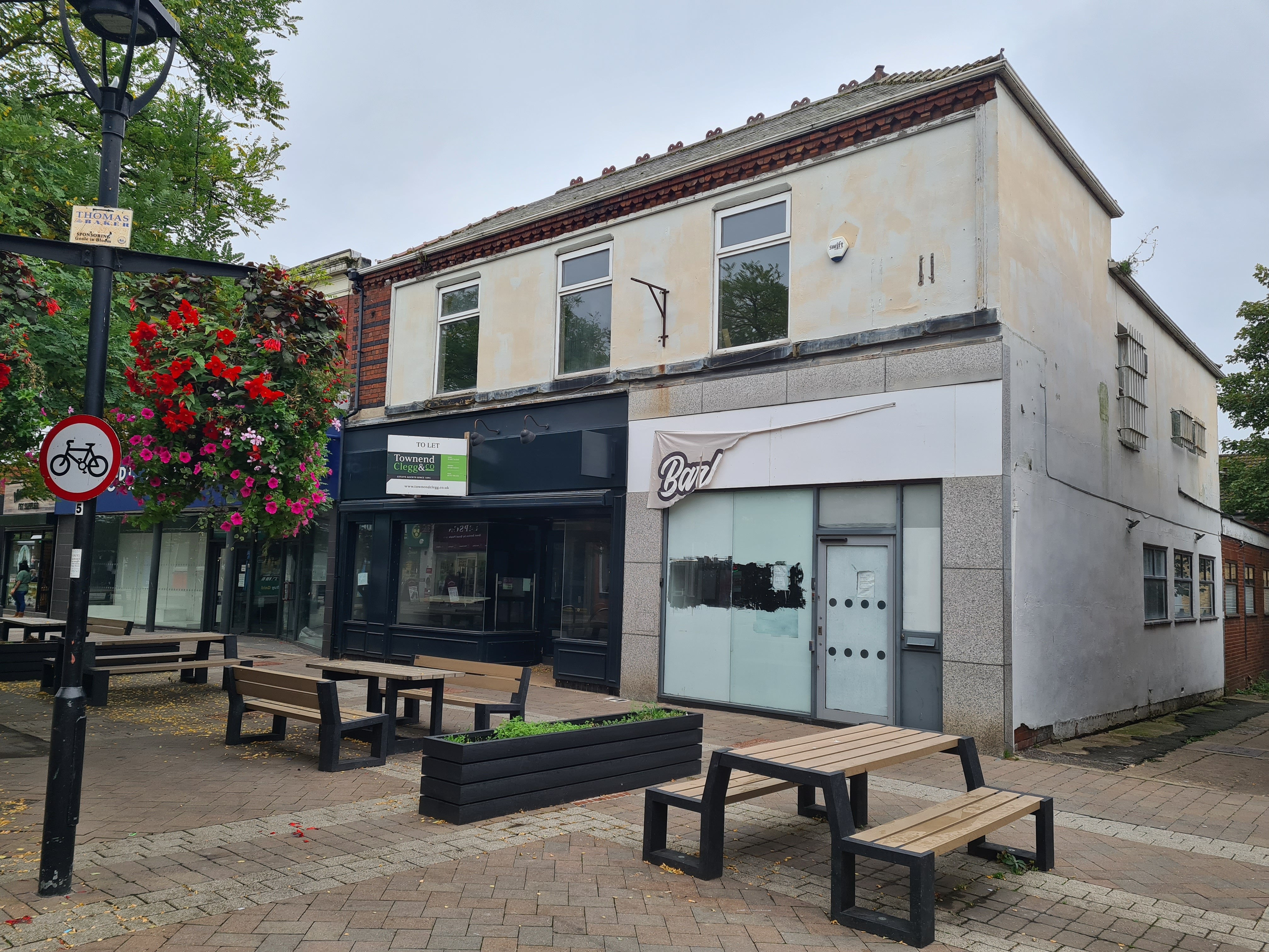 VACANT - Freehold/Long Leasehold Building with Planning