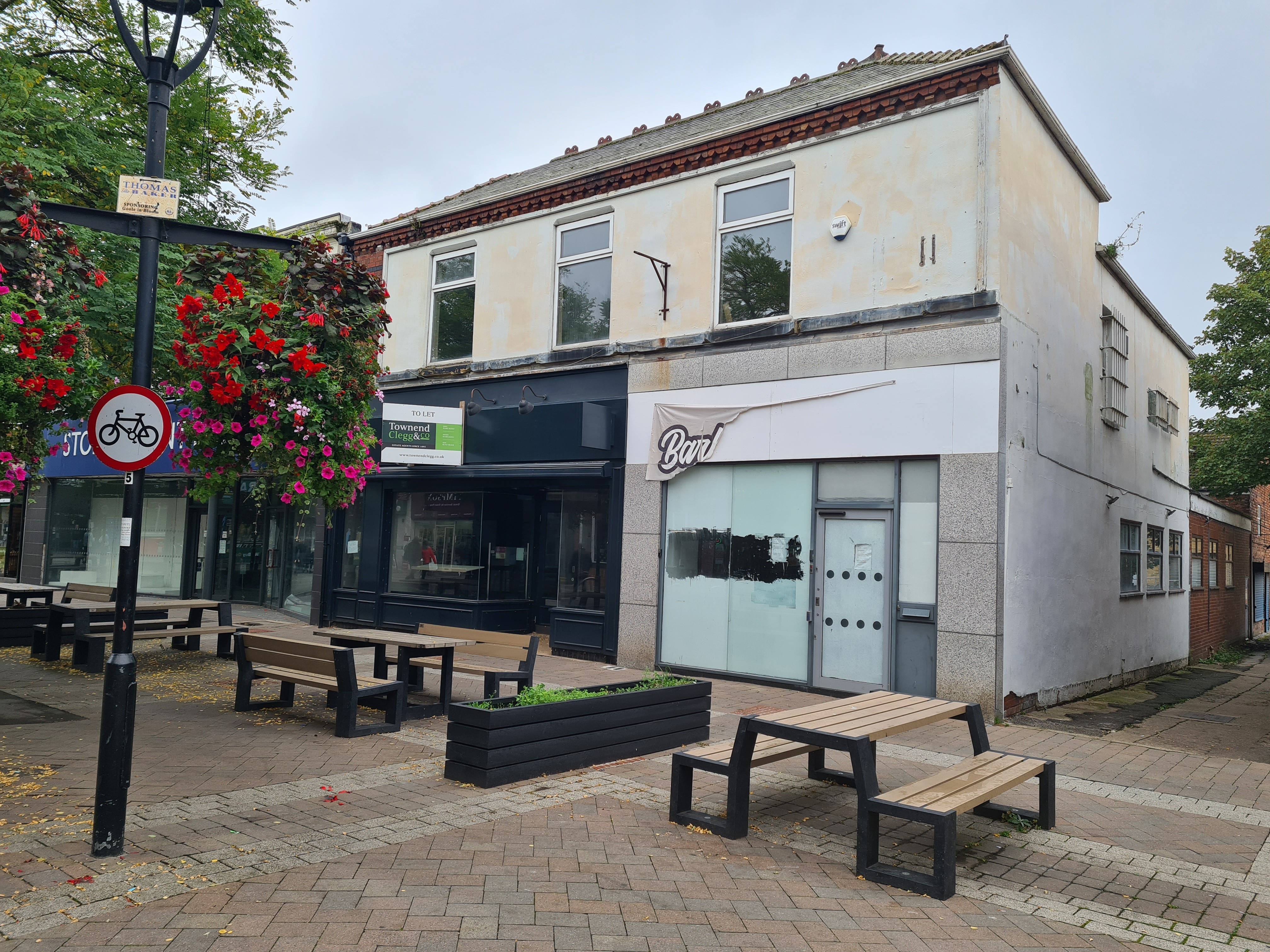VACANT - Freehold/Long Leasehold Building with Planning