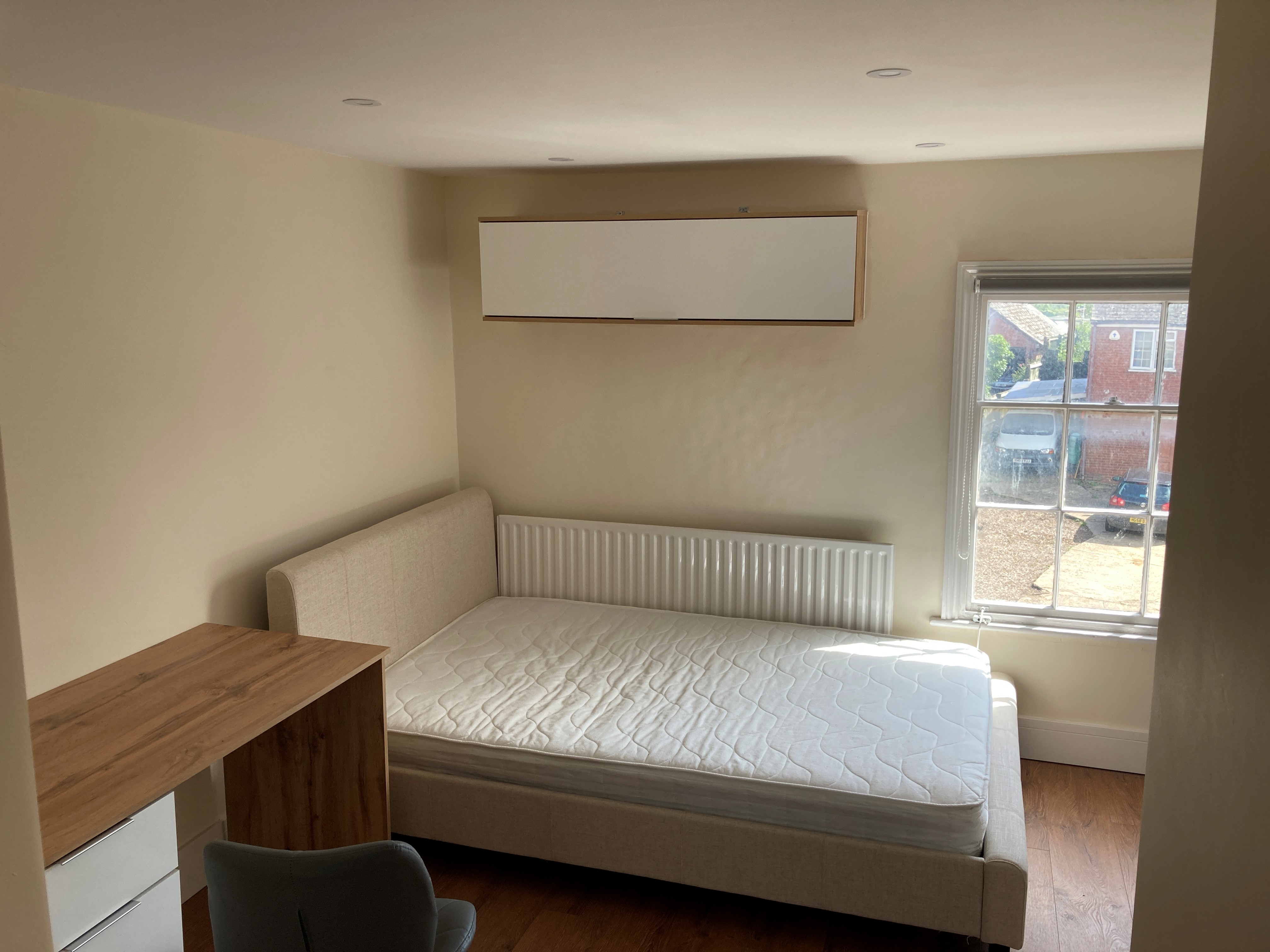 INVESTMENT - Freehold Grade II Listed Mid Terrace (HMO) Building 
