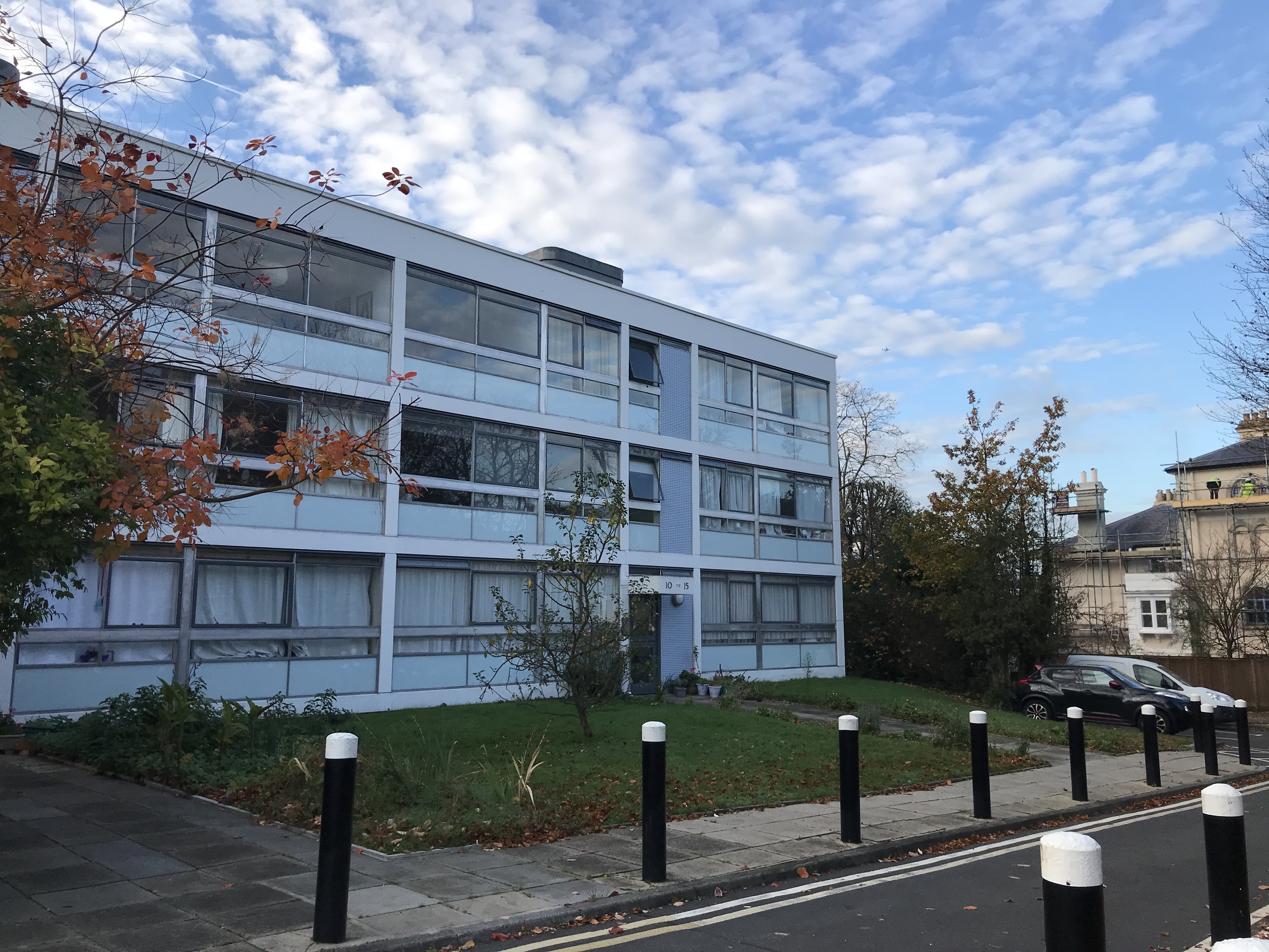 VACANT - Leasehold Self Contained Ground Floor Flat