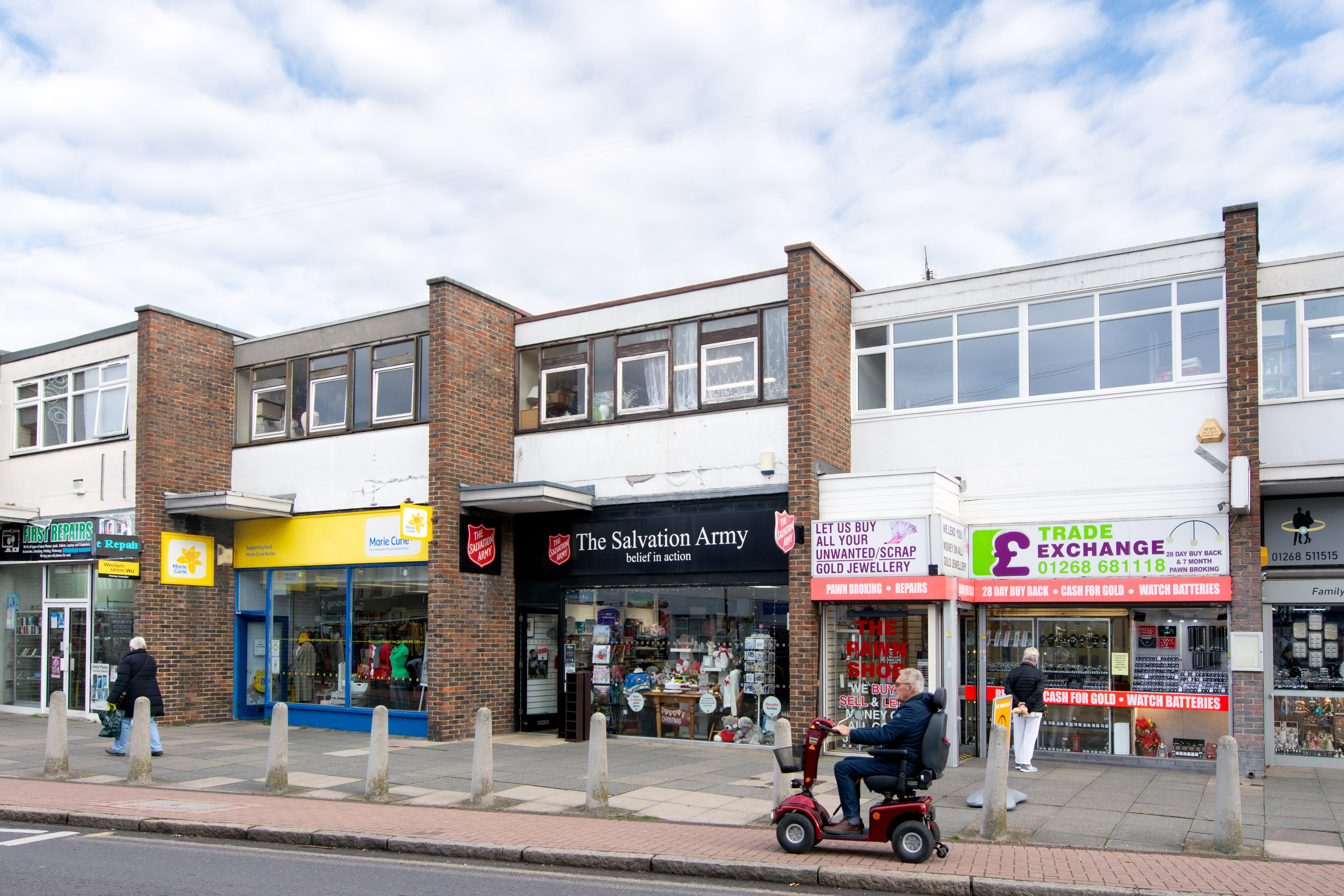 Freehold Shop Investment