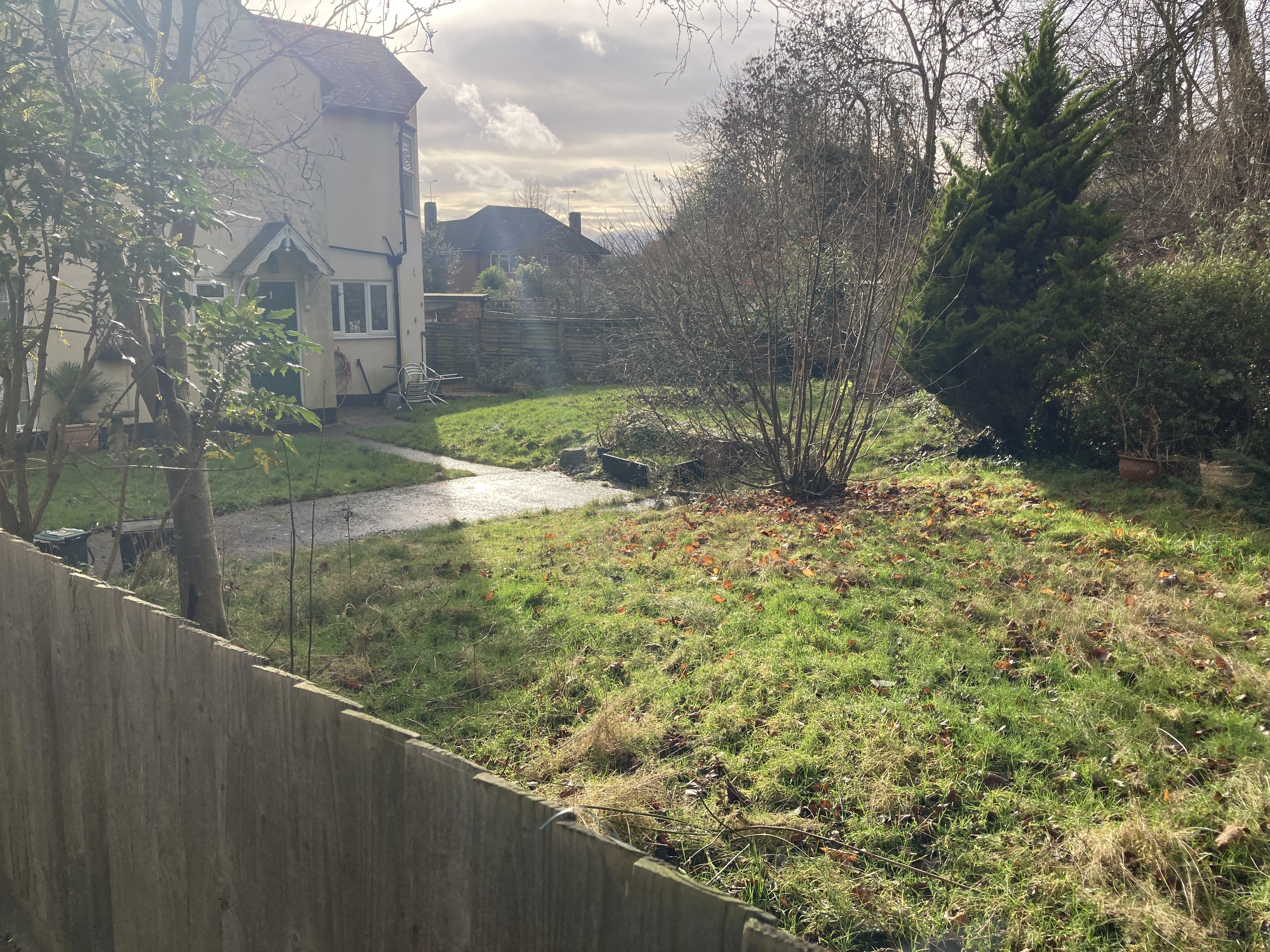 INVESTMENT - Freehold End Of Terrace House with Planning Permission