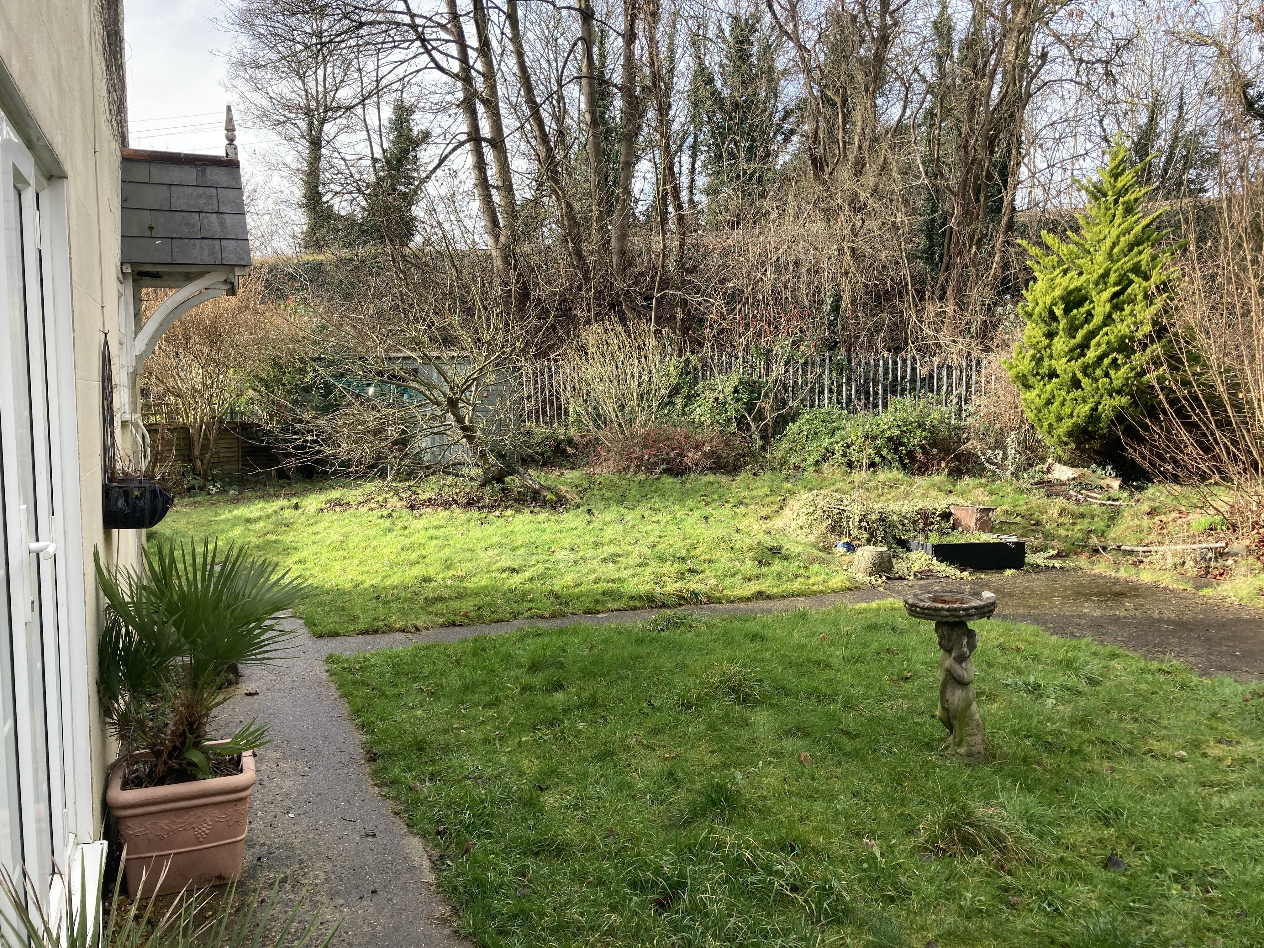 INVESTMENT - Freehold End Of Terrace House with Planning Permission