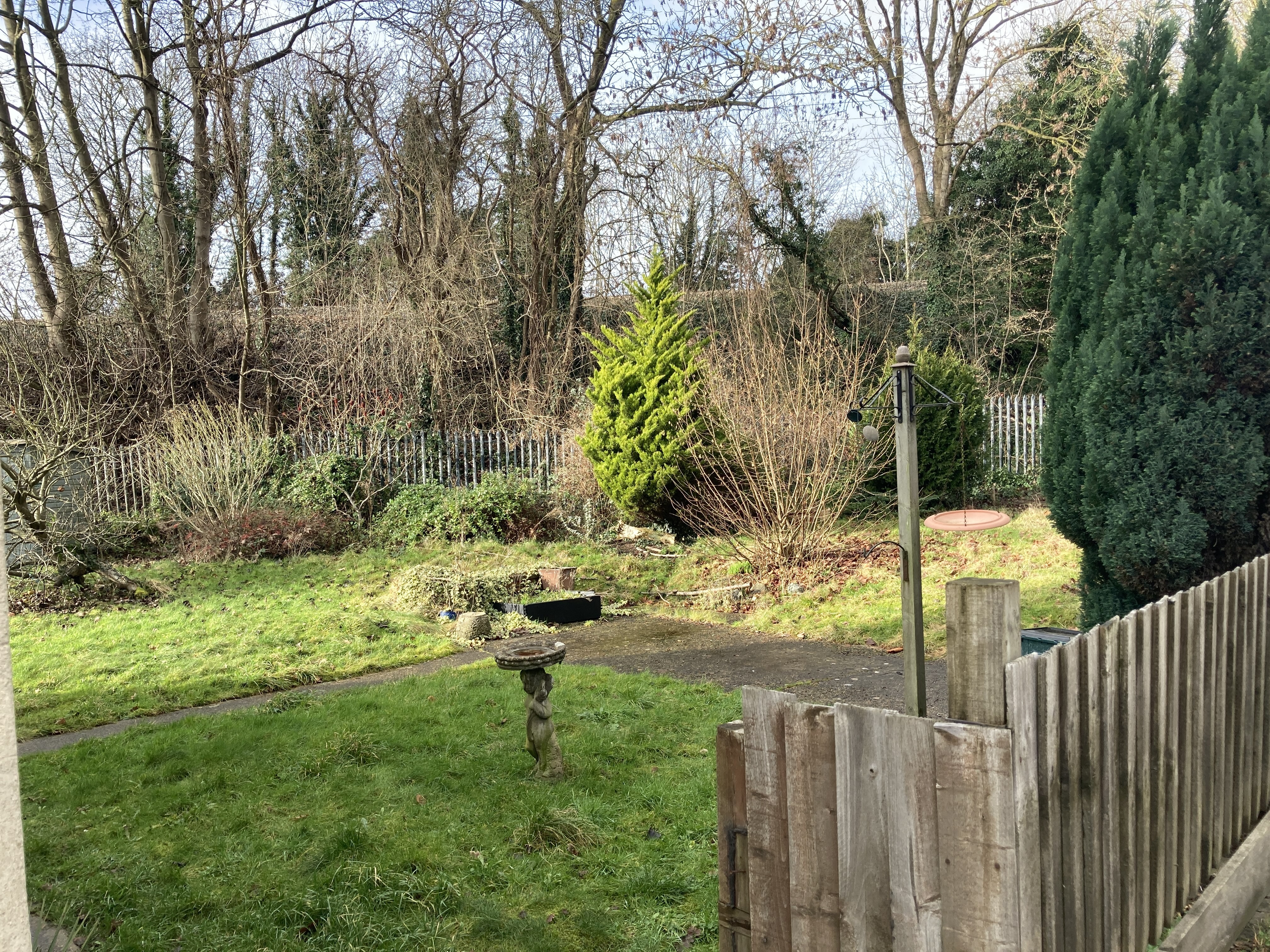 INVESTMENT - Freehold End Of Terrace House with Planning Permission