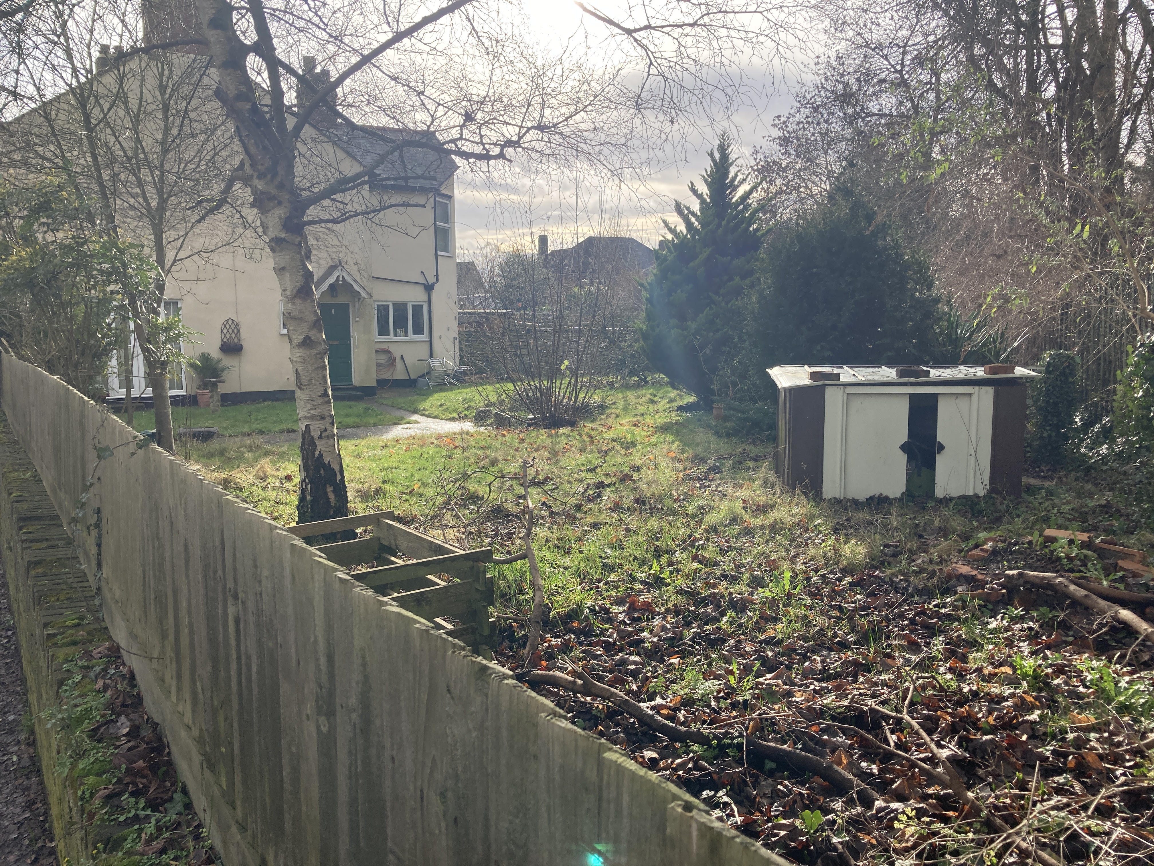INVESTMENT - Freehold End Of Terrace House with Planning Permission