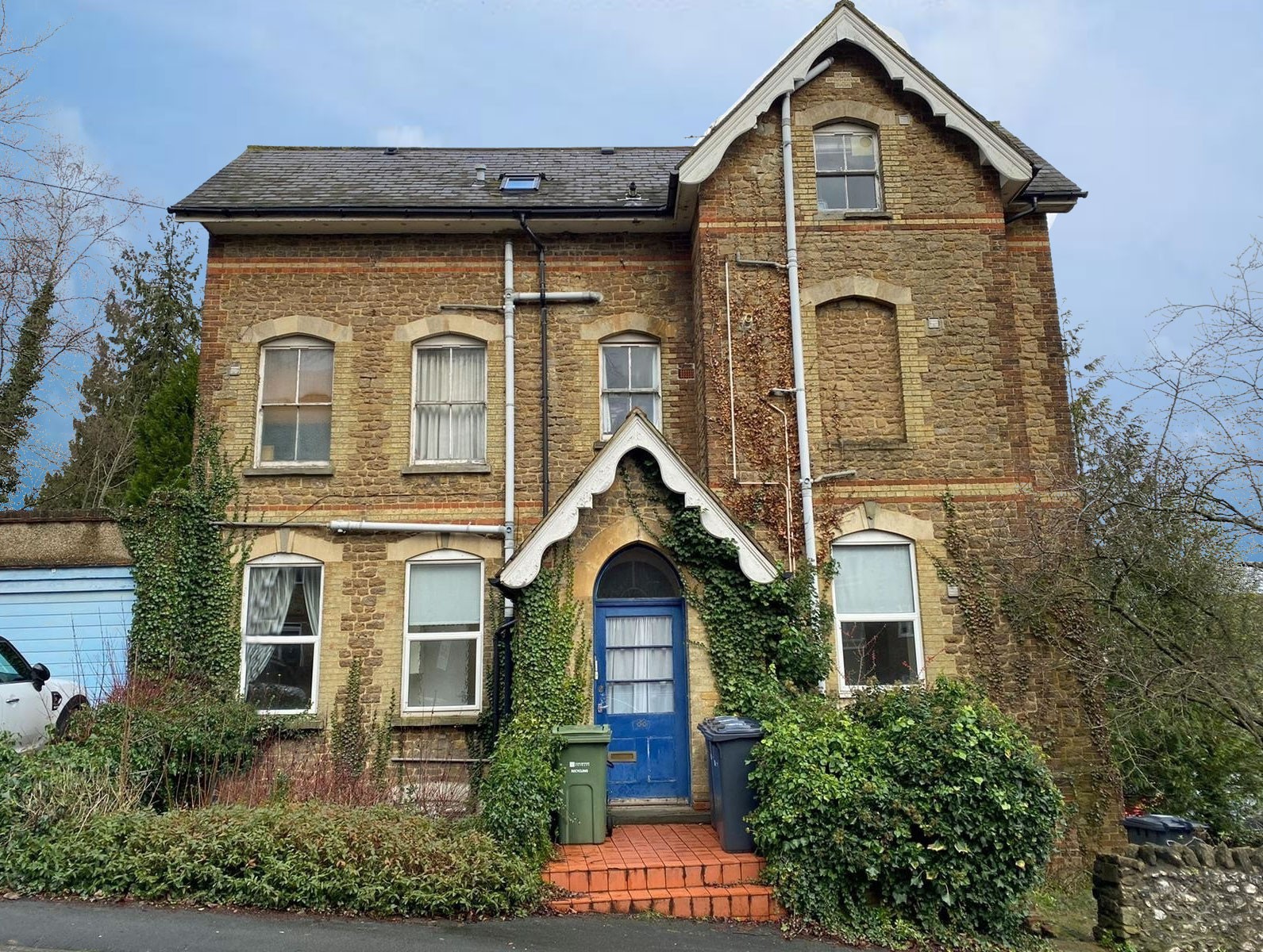 INVESTMENT - Freehold Double Fronted Semi-Detached Building