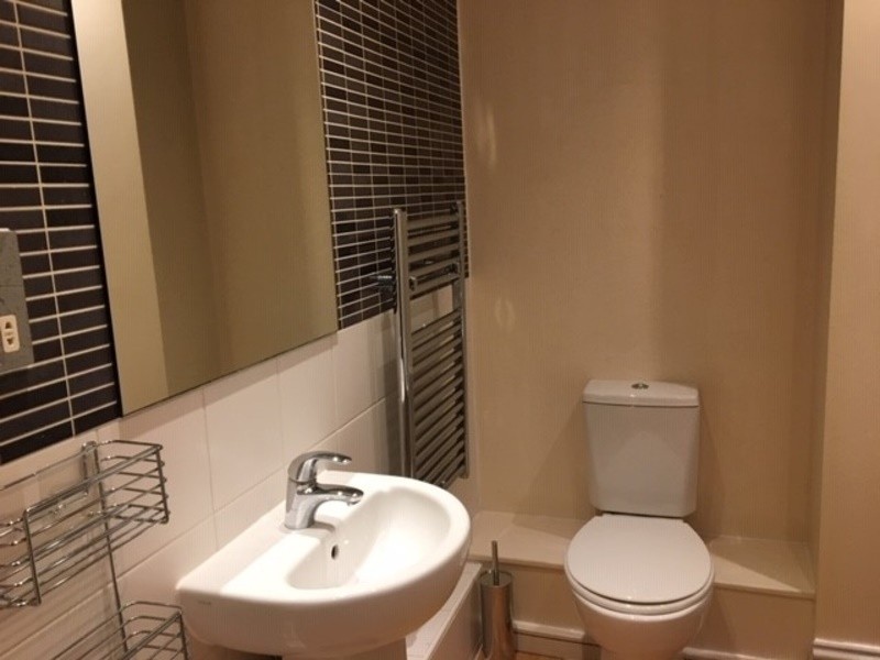 INVESTMENT - Leasehold Self Contained First Floor Flat