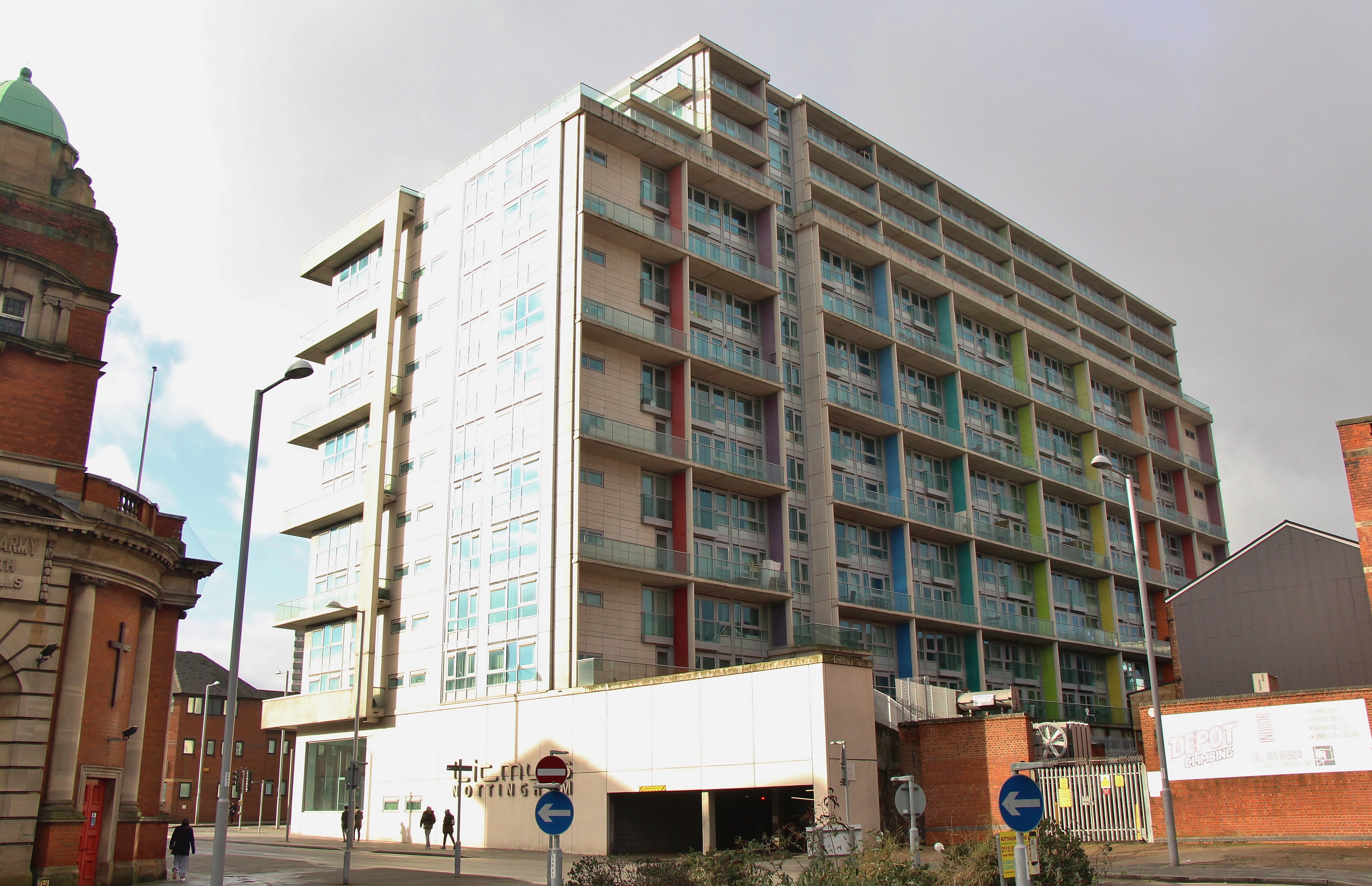 INVESTMENT - Leasehold Self Contained First Floor Flat