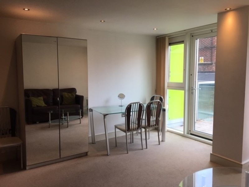 INVESTMENT - Leasehold Self Contained First Floor Flat