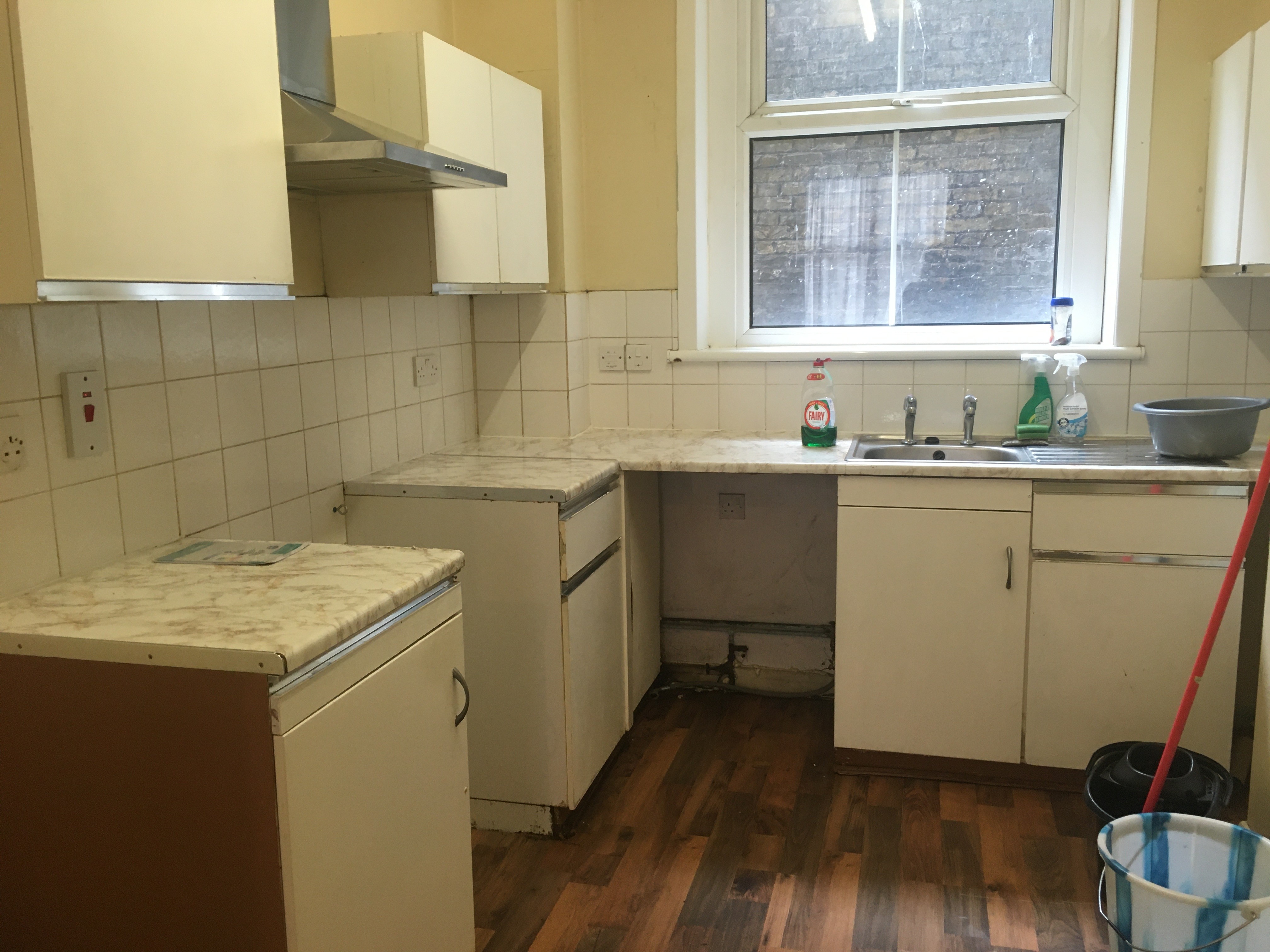 VACANT - Freehold Mid Terrace Four Storey House with Rear Court Yard