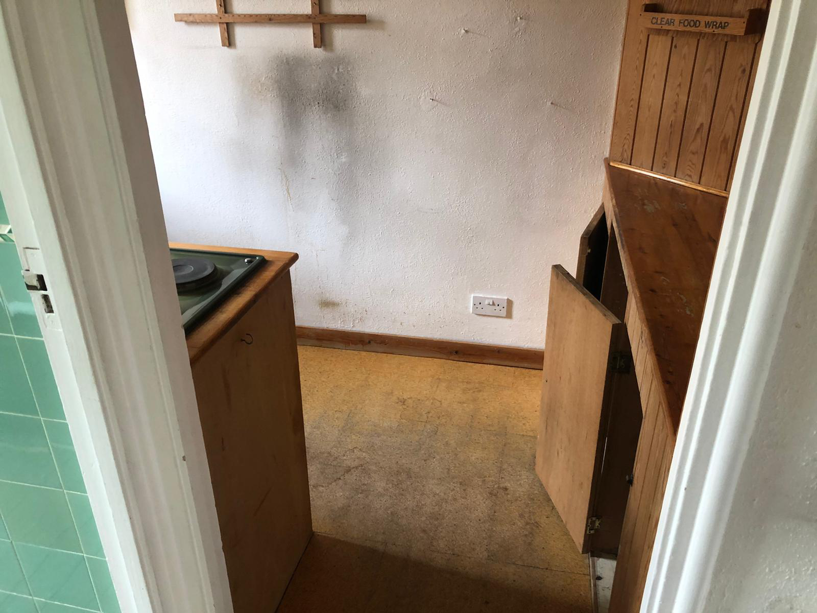 VACANT - Leasehold Self Contained Purpose Built Second Floor Flat