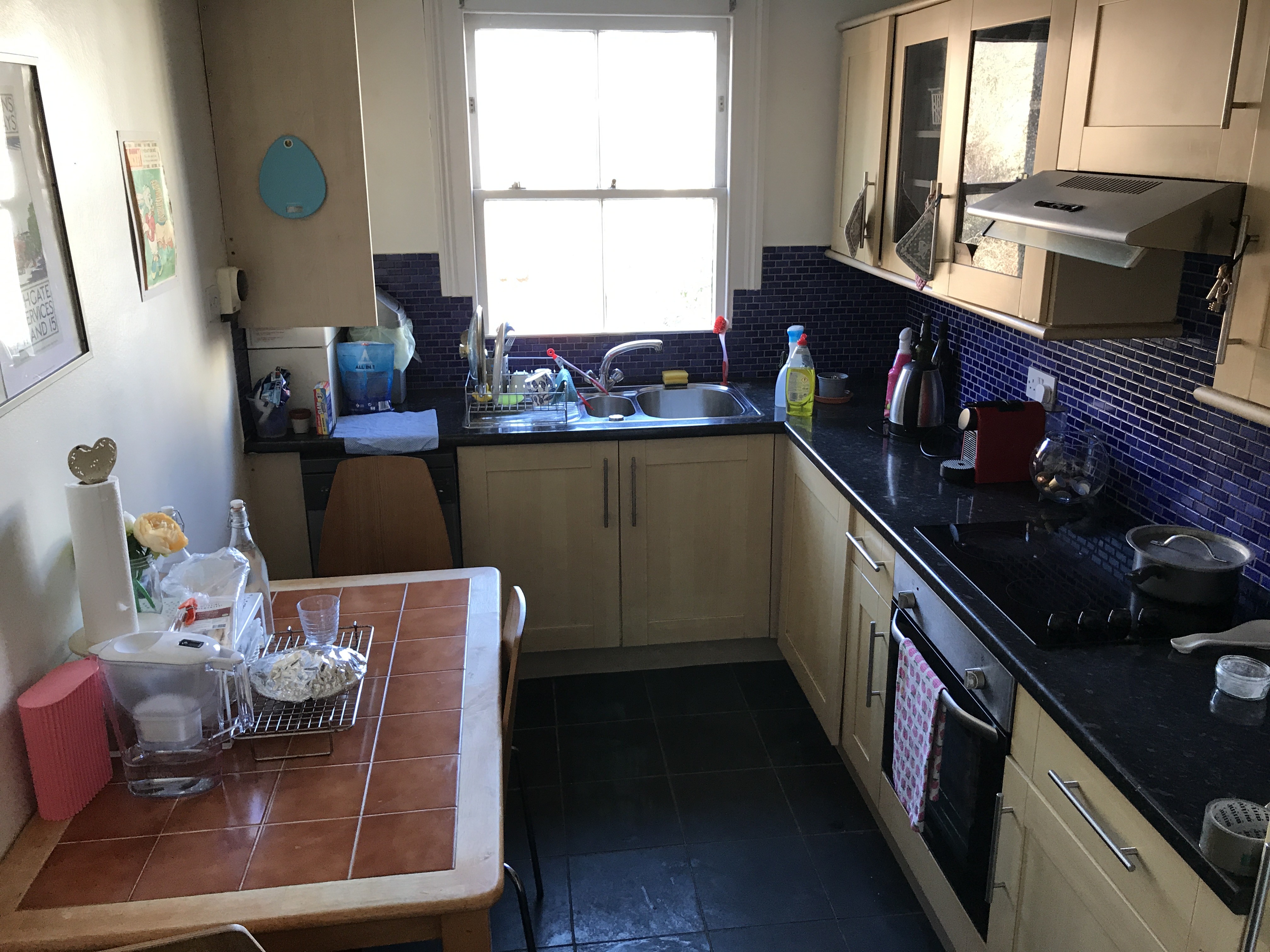 VACANT - Leasehold Self Contained First Floor Flat