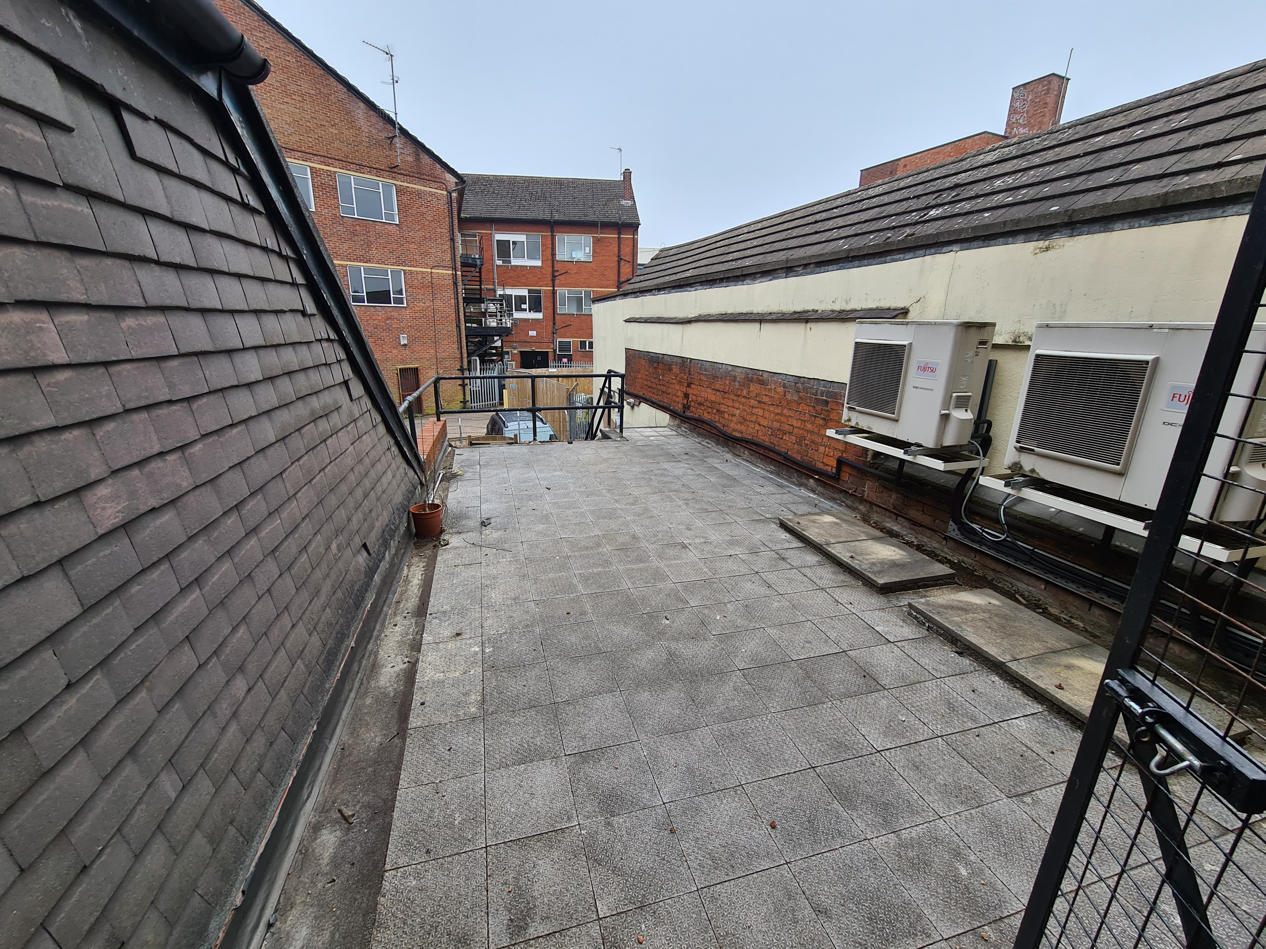 VACANT - Leasehold First and Second Floor Offices
