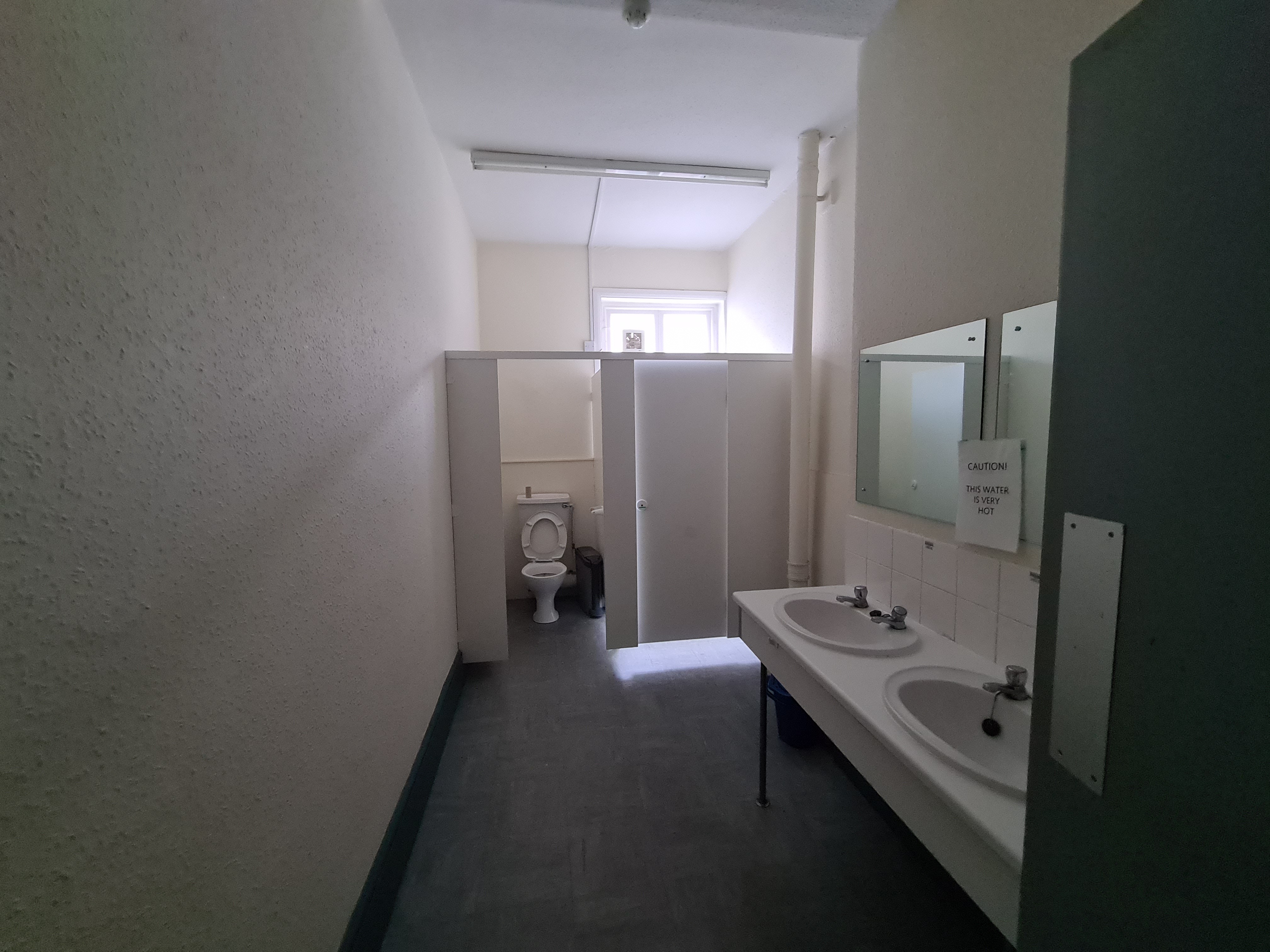 VACANT - Leasehold First and Second Floor Offices