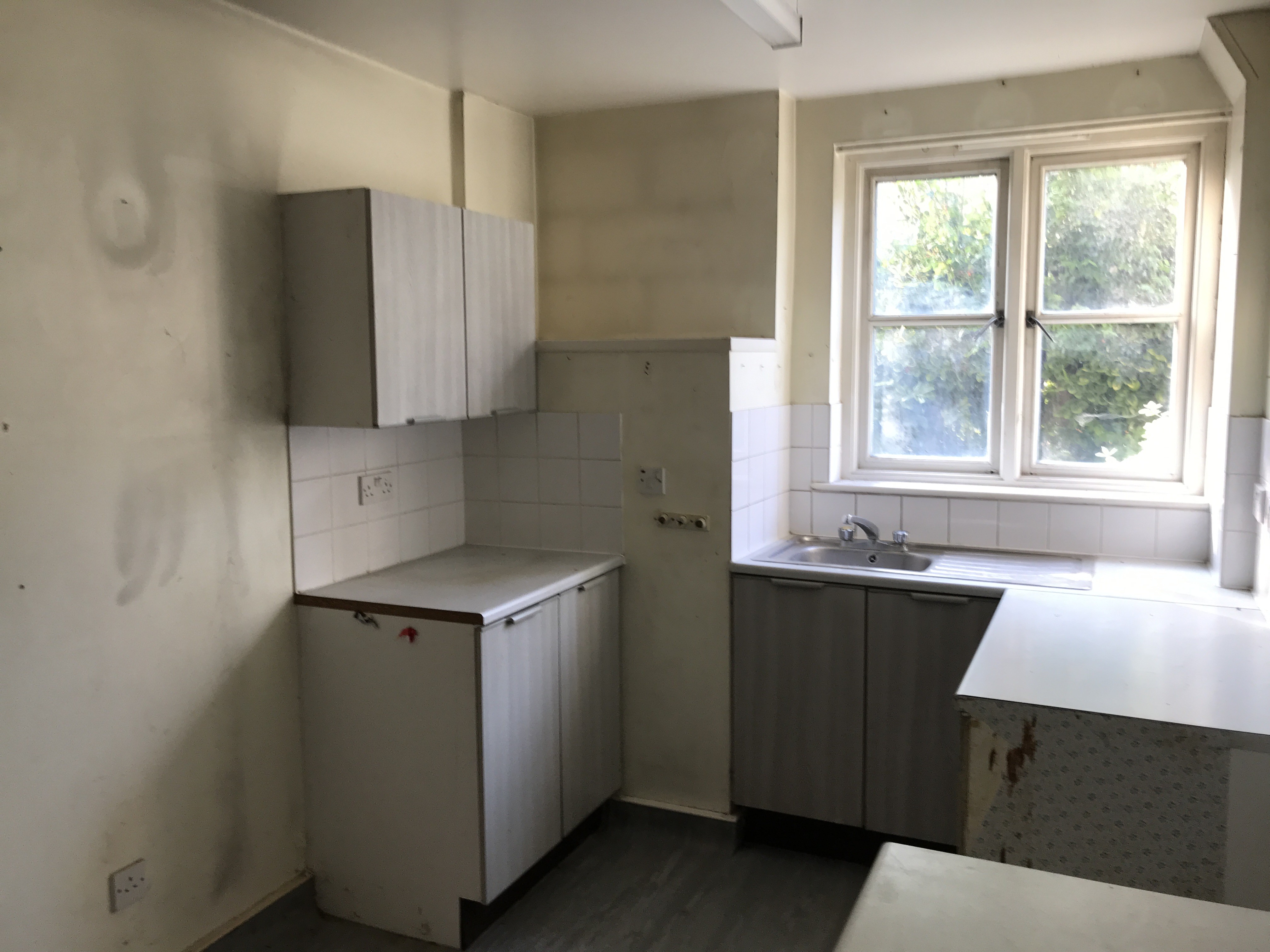 VACANT - Leasehold Self Contained Ground and First Floor Maisonette