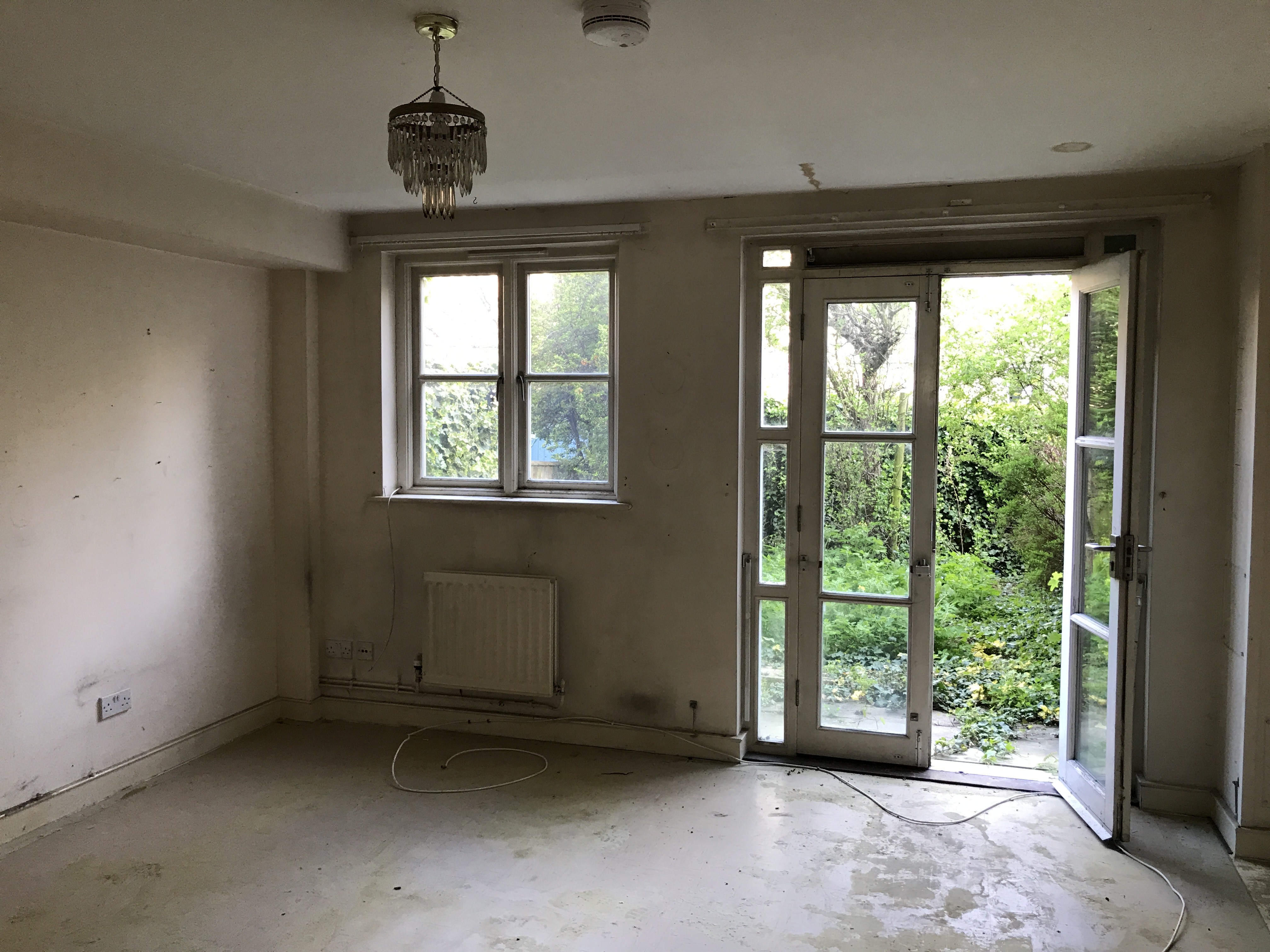 VACANT - Leasehold Self Contained Ground and First Floor Maisonette