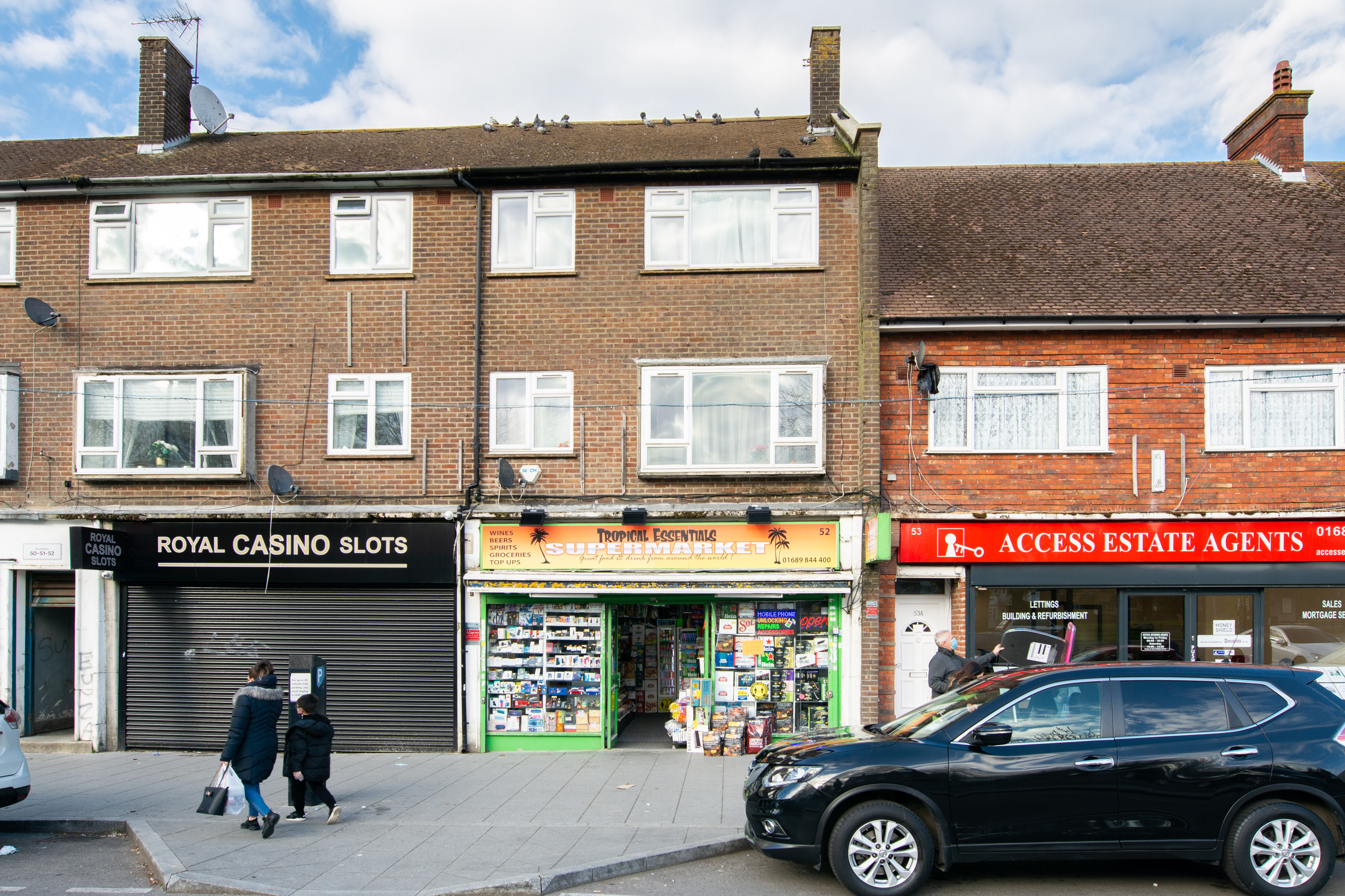 Freehold Retail and Residential Investment with Development Consent