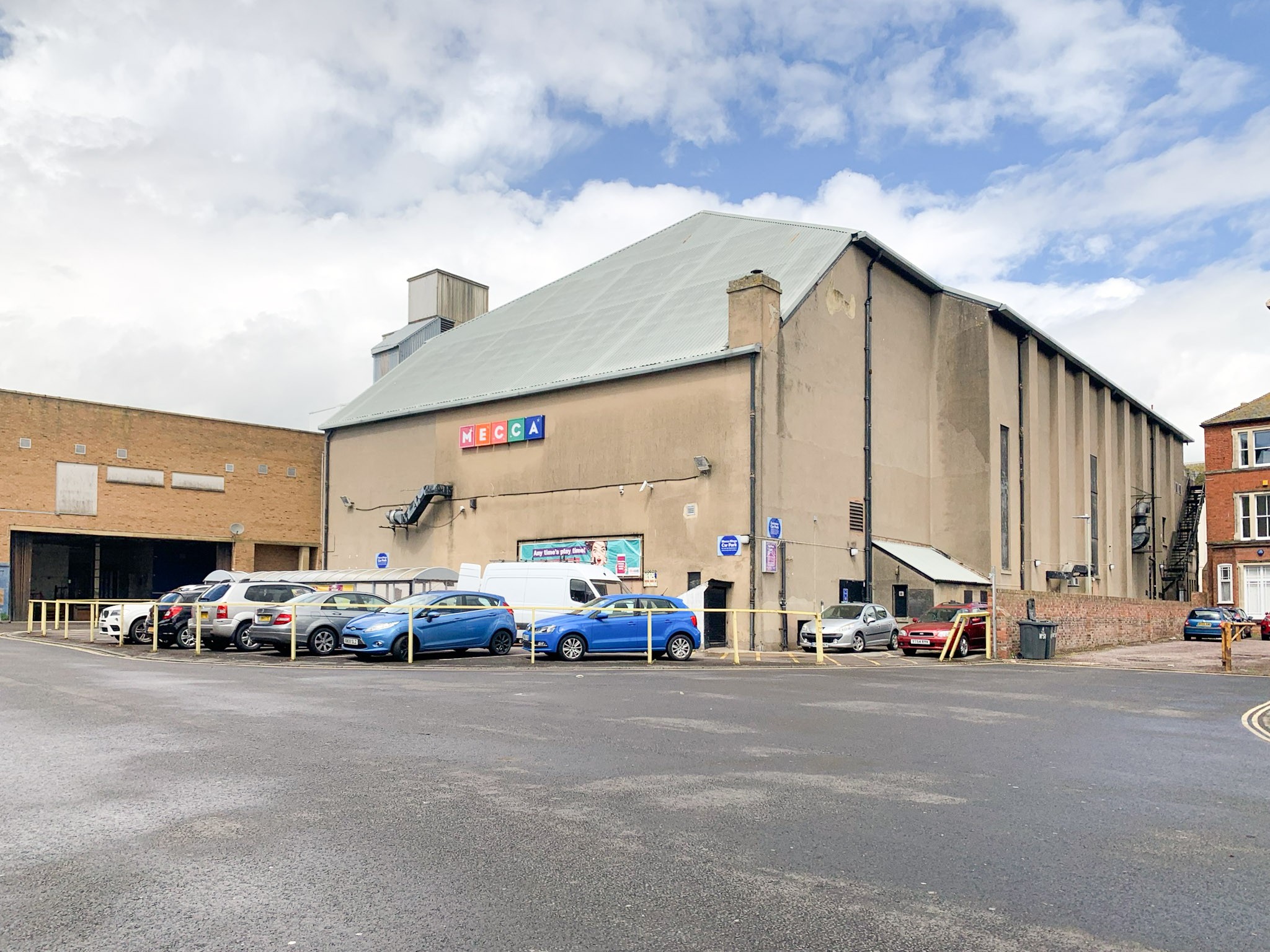 Freehold Leisure Investment