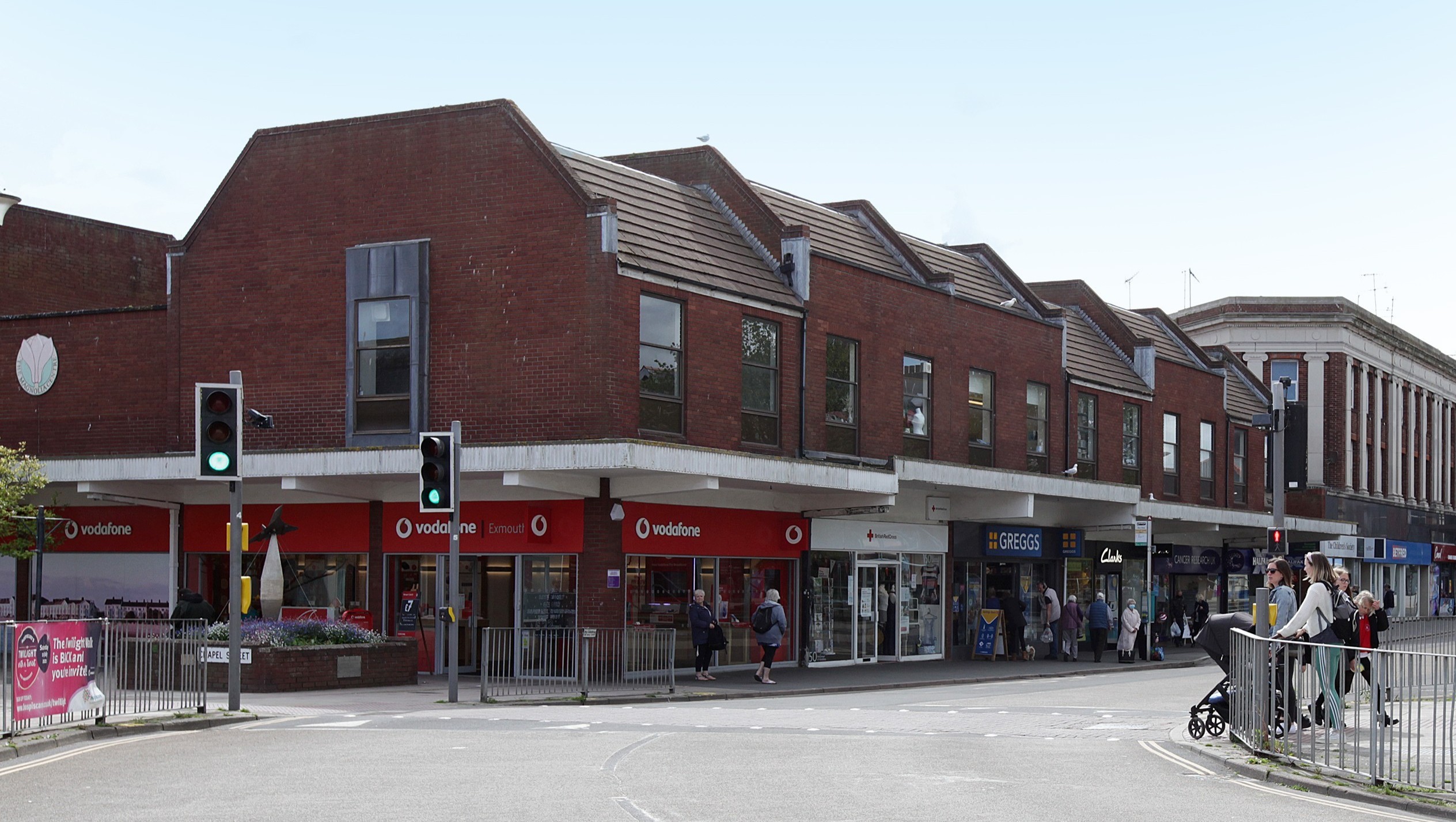 Town Centre Freehold Parade of Shops Investment