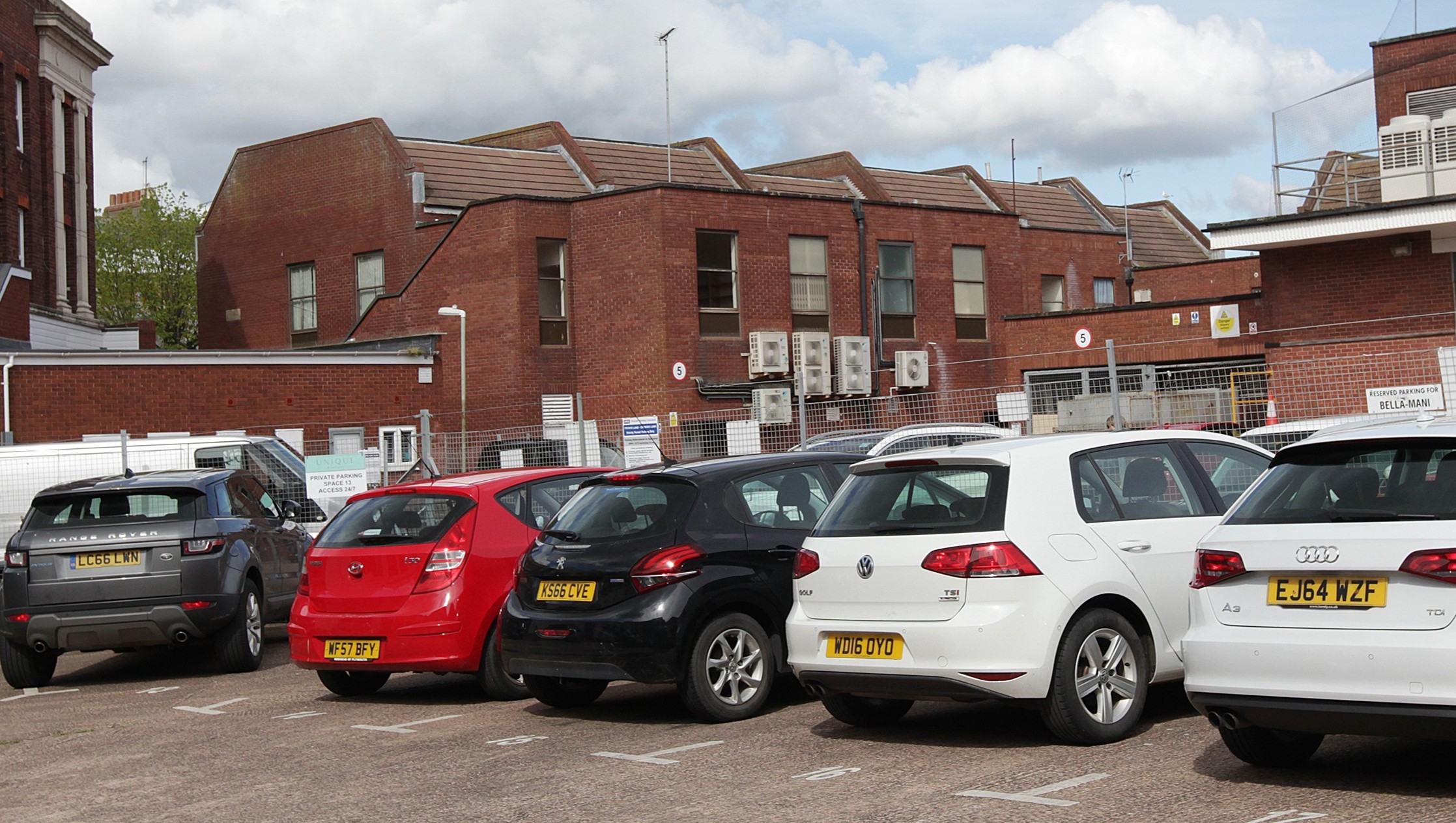 Town Centre Freehold Parade of Shops Investment