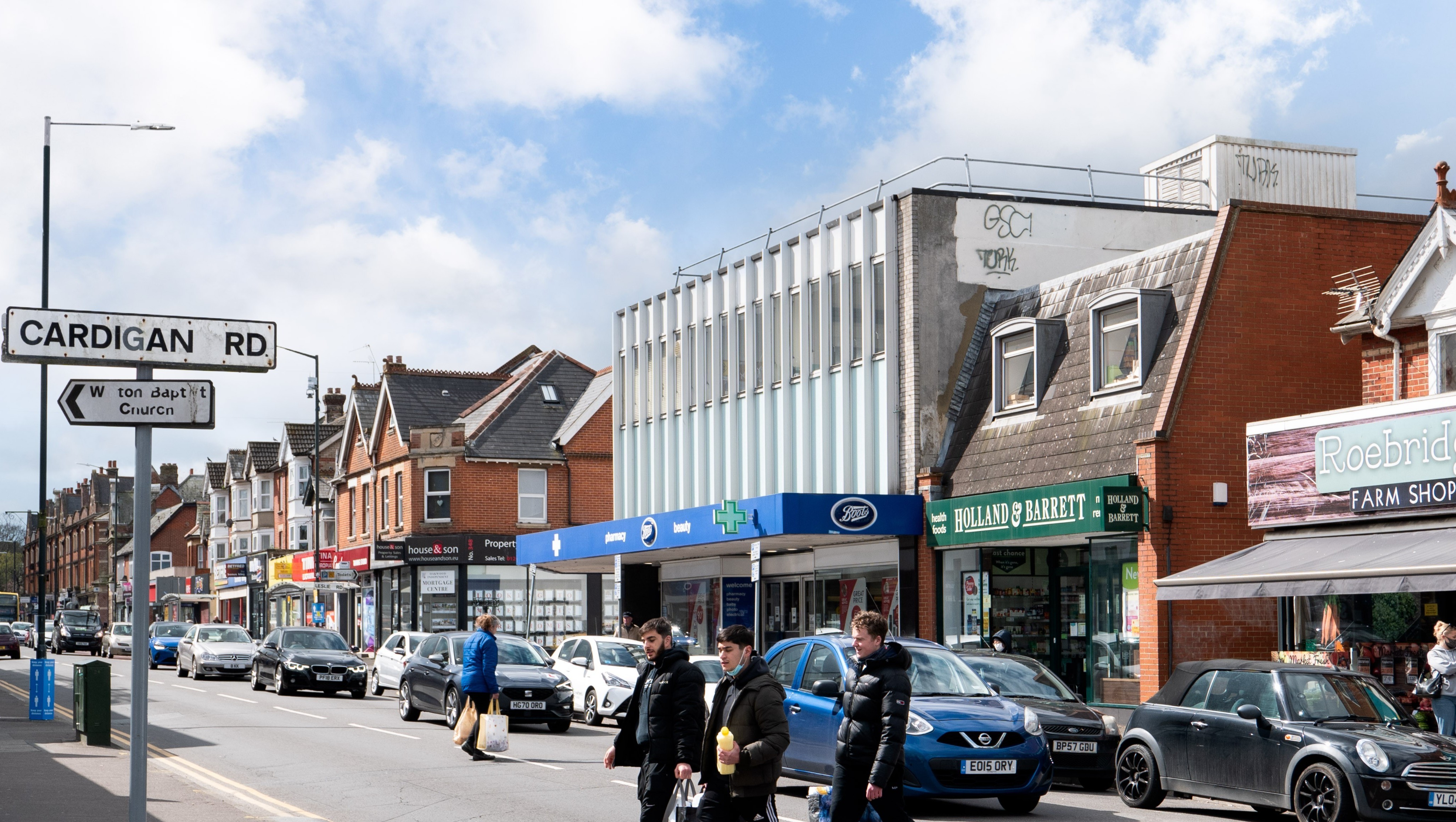 Prominent Freehold Pharmacy Investment