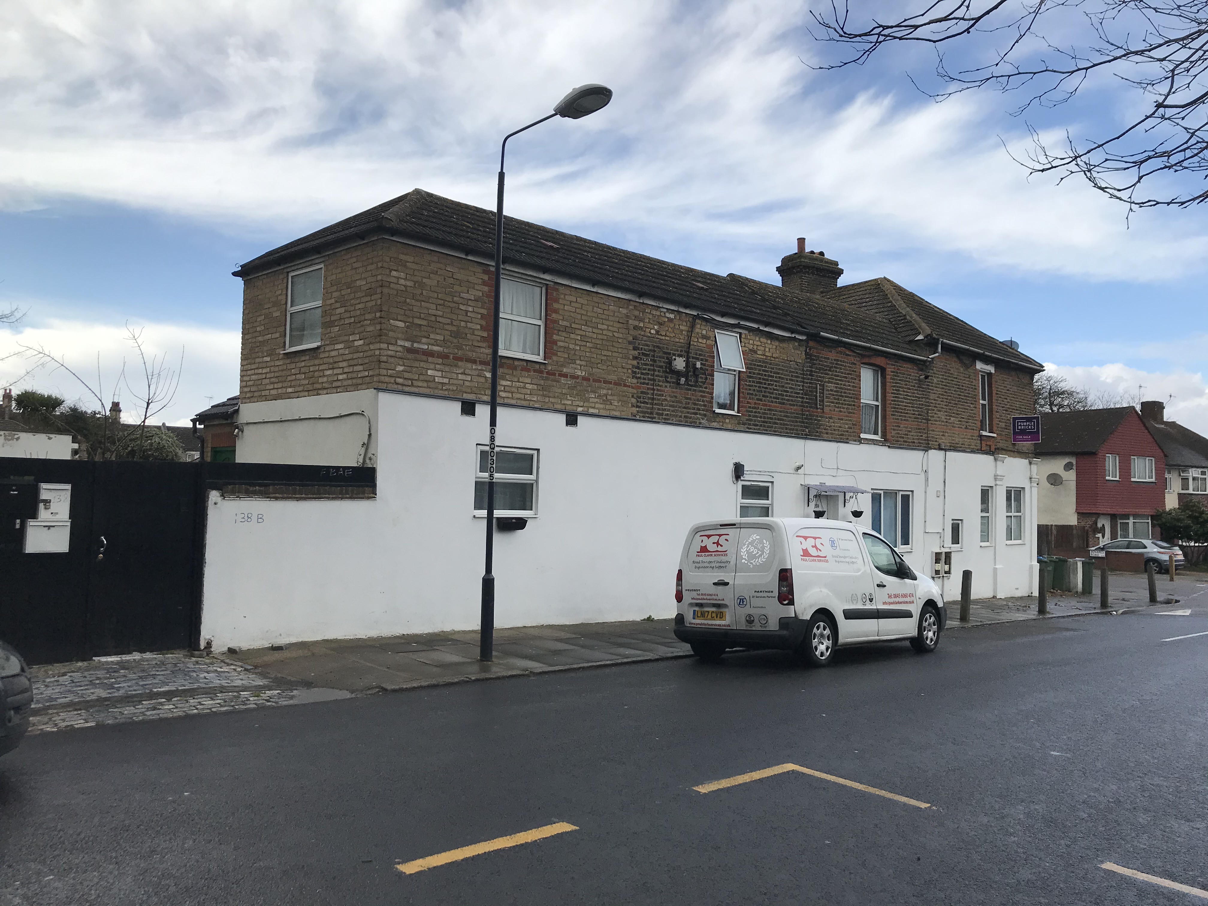 INVESTMENT - Leasehold Self Contained Ground Floor Flat