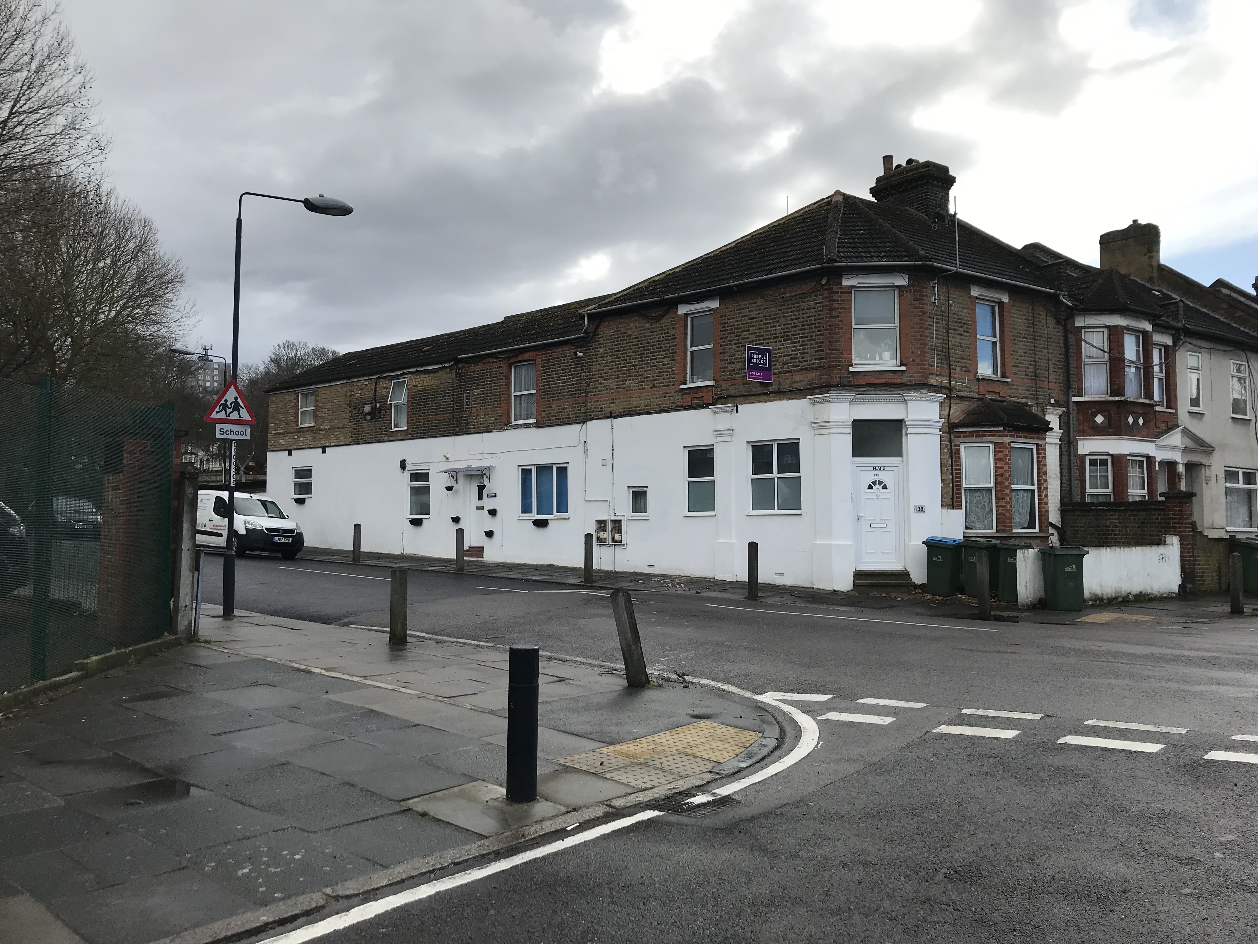 INVESTMENT - Leasehold Self Contained Ground Floor Flat