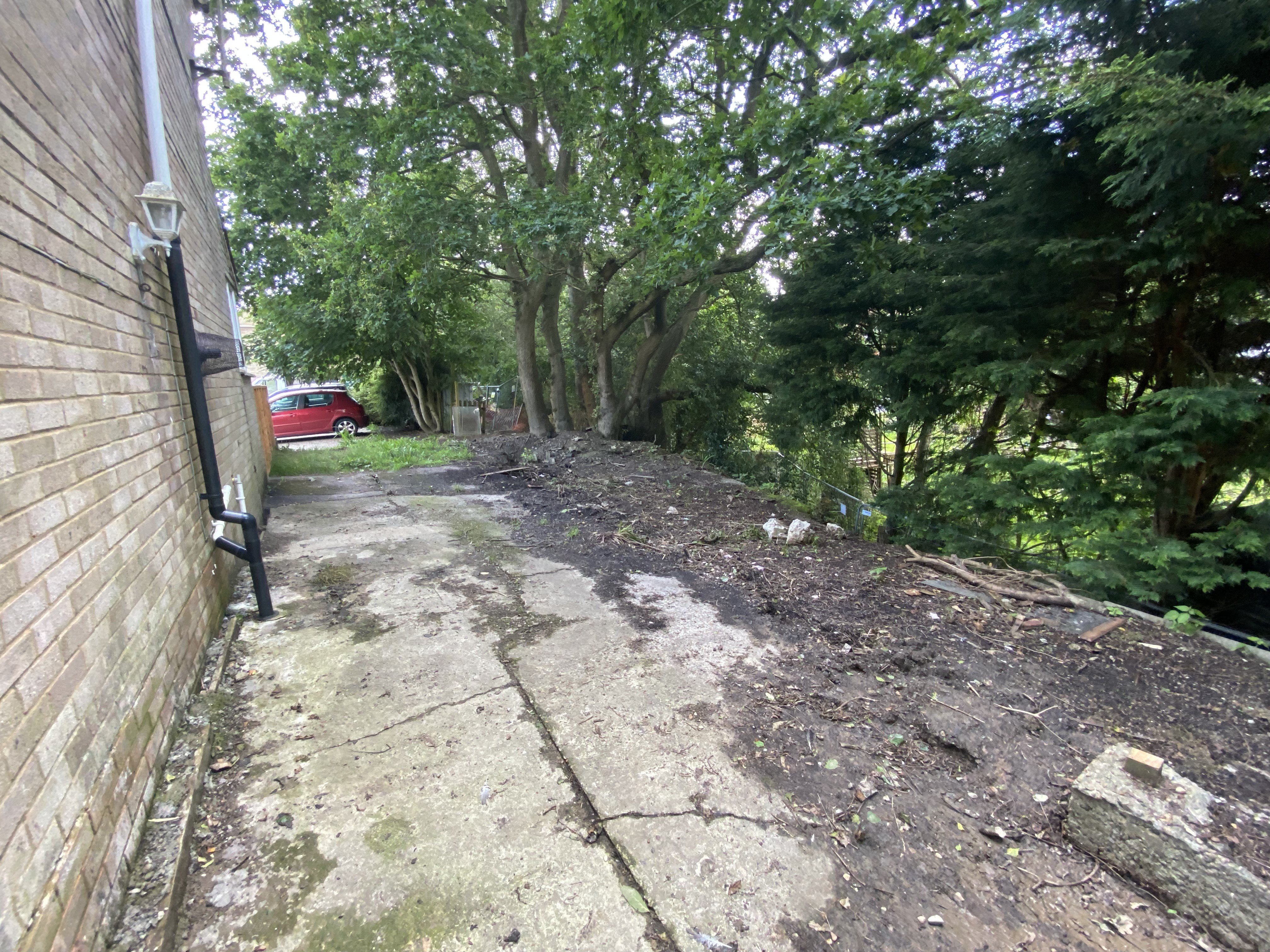 VACANT - Freehold Site with Development Potential